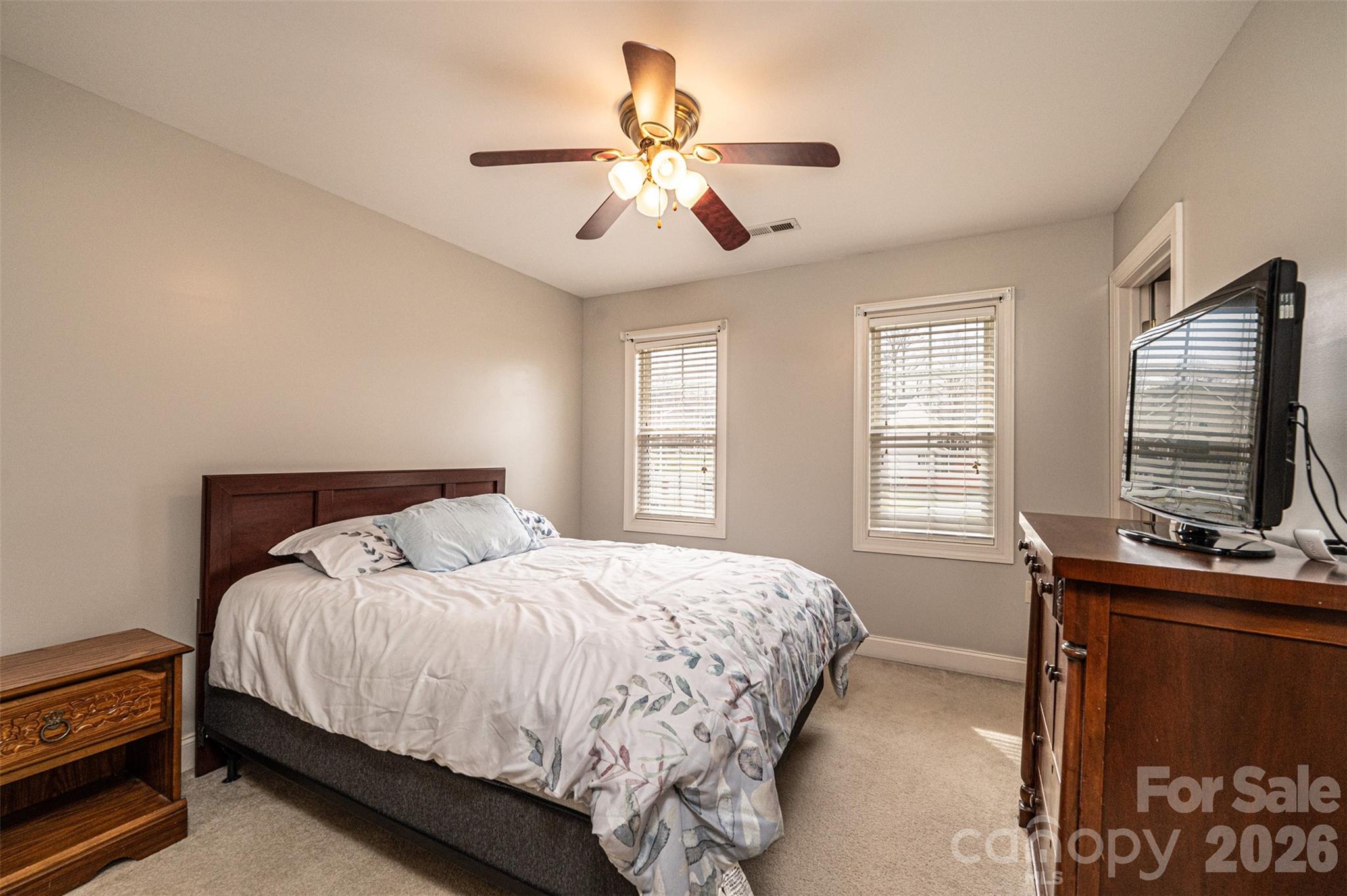 2640 Ironwood Drive — Hickory