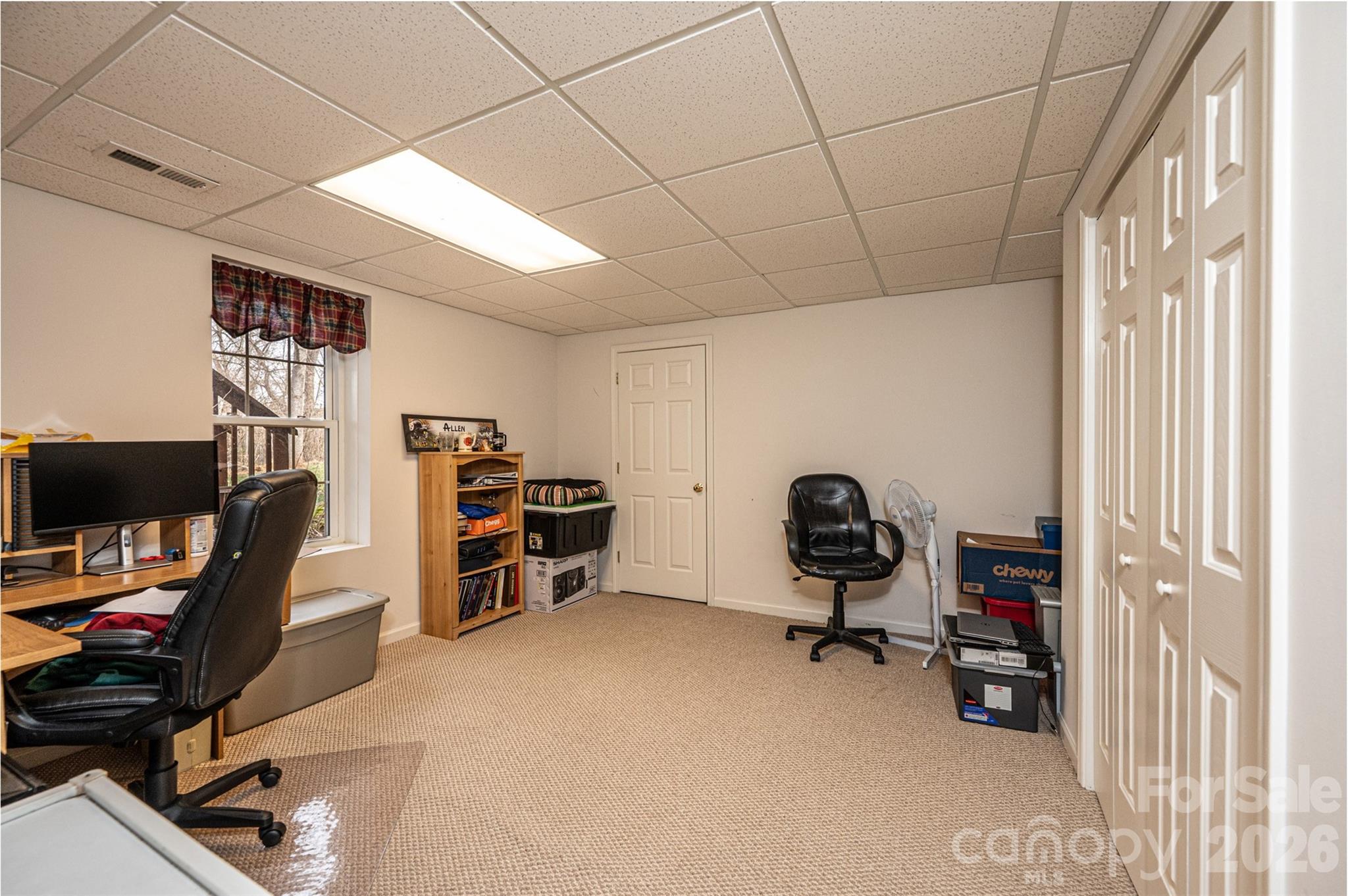 2640 Ironwood Drive — Hickory
