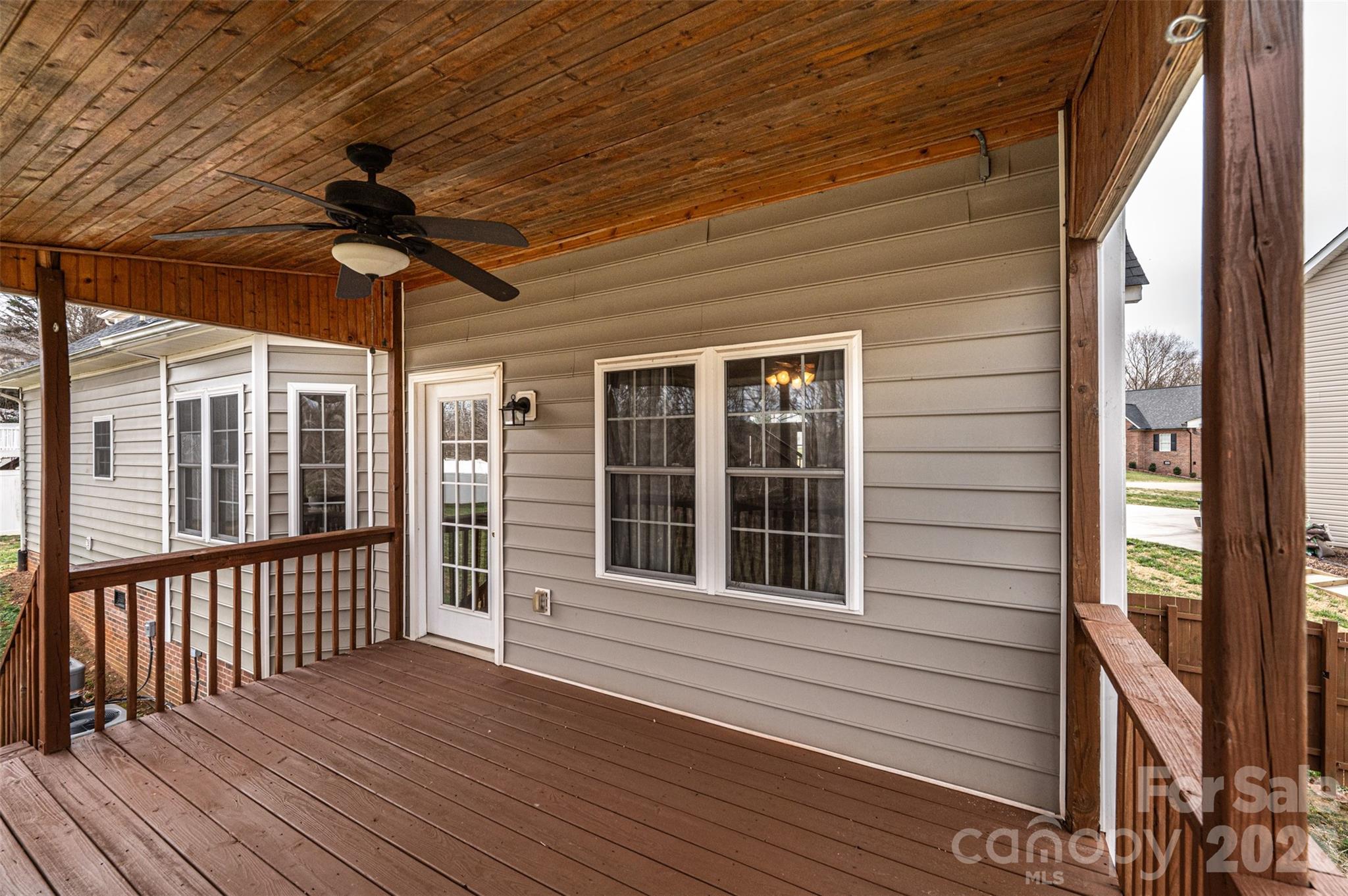 2640 Ironwood Drive — Hickory