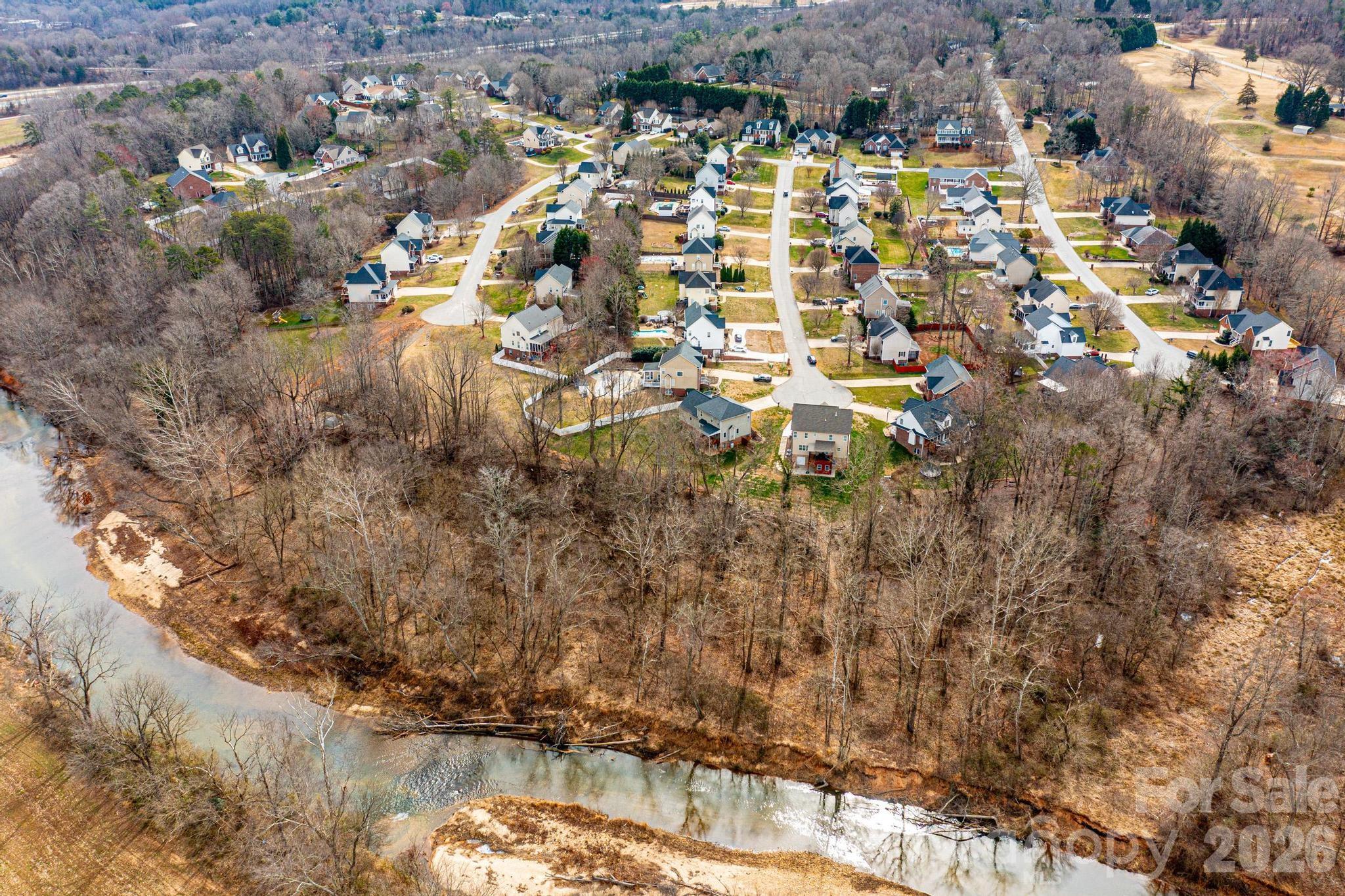 2640 Ironwood Drive — Hickory