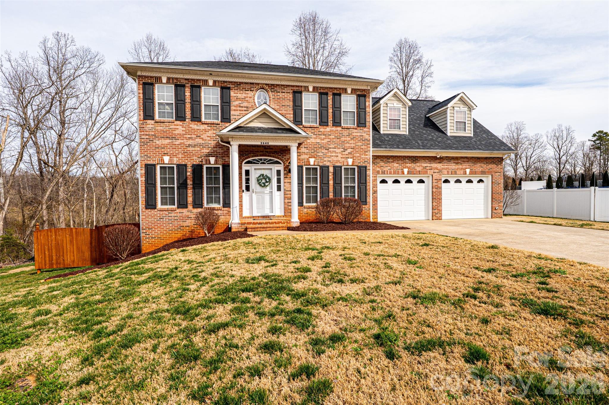 2640 Ironwood Drive — Hickory