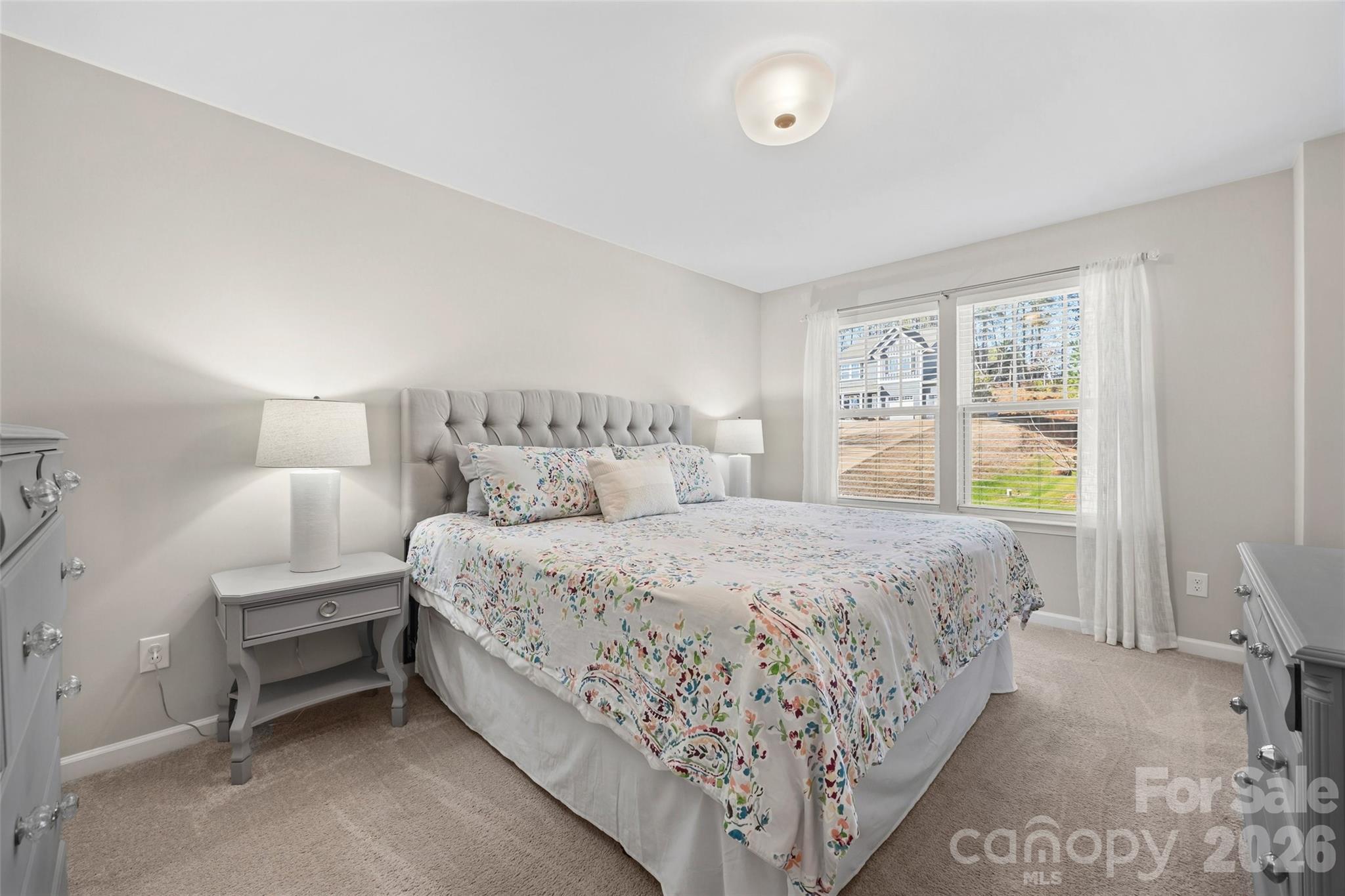 15241 Windward Lane — Lancaster