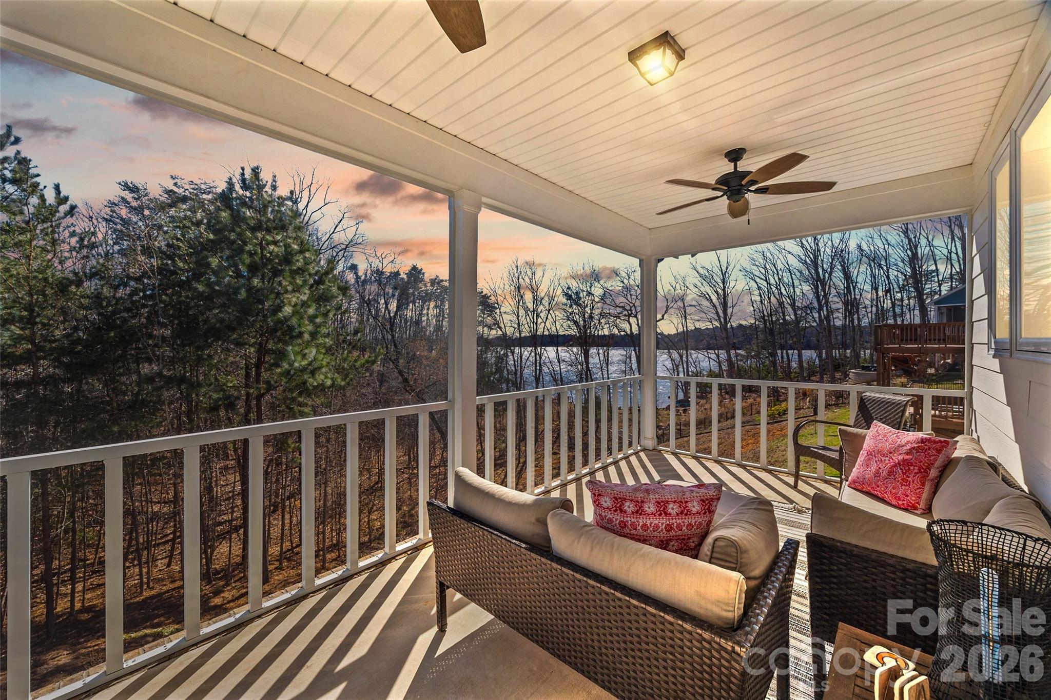 15241 Windward Lane — Lancaster