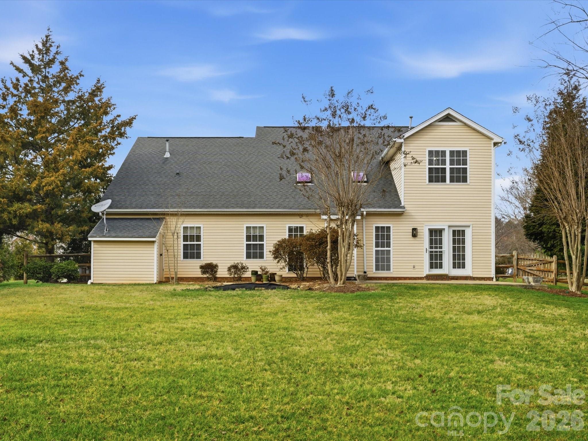 6017 Lowergate Drive — Waxhaw