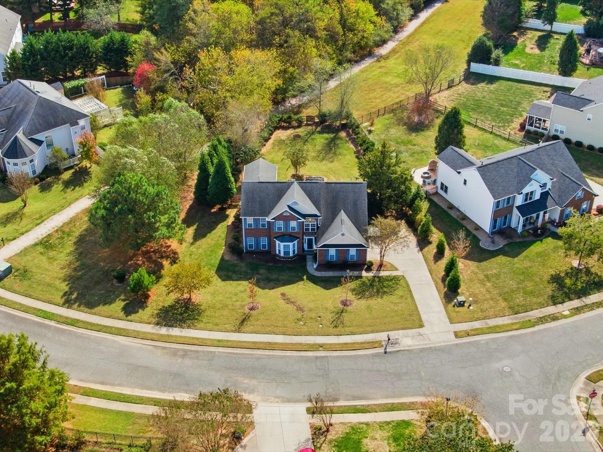 6017 Lowergate Drive — Waxhaw
