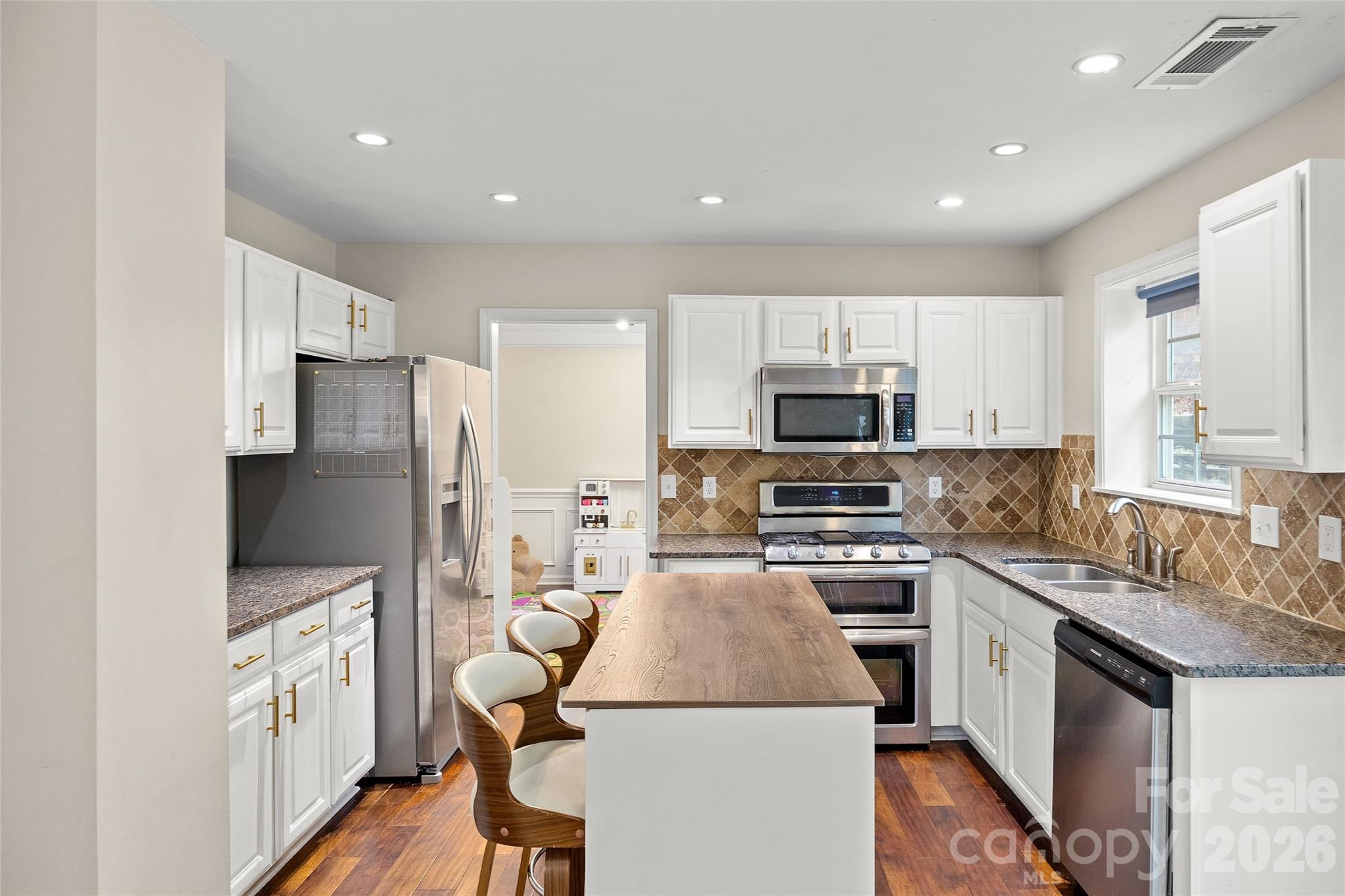 14339 Crown Harbor Drive — Charlotte