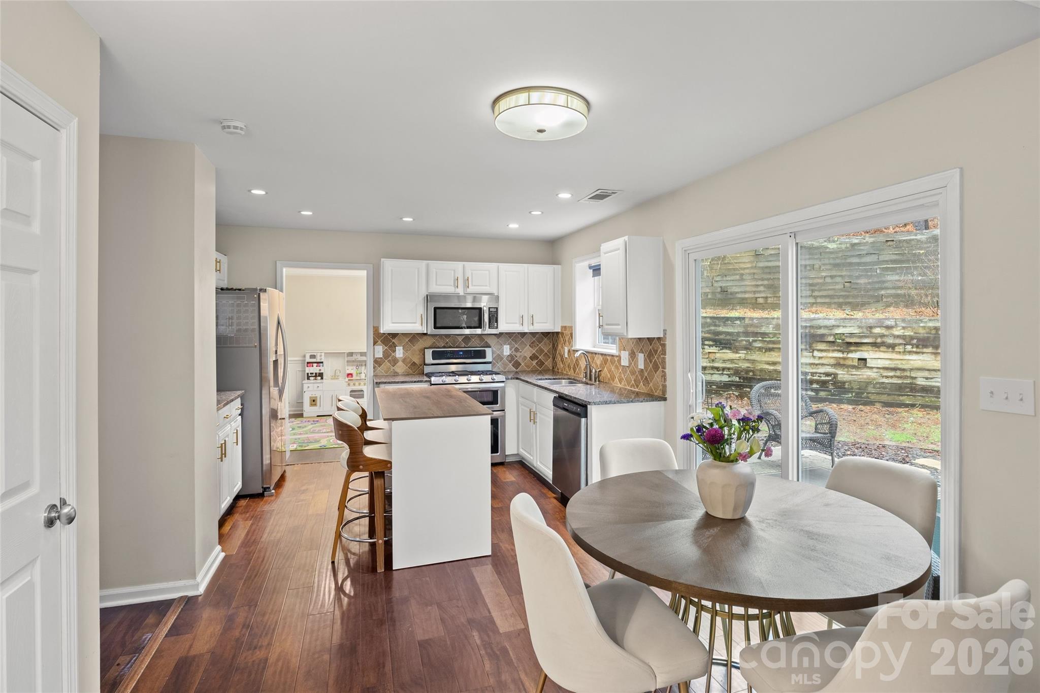 14339 Crown Harbor Drive — Charlotte