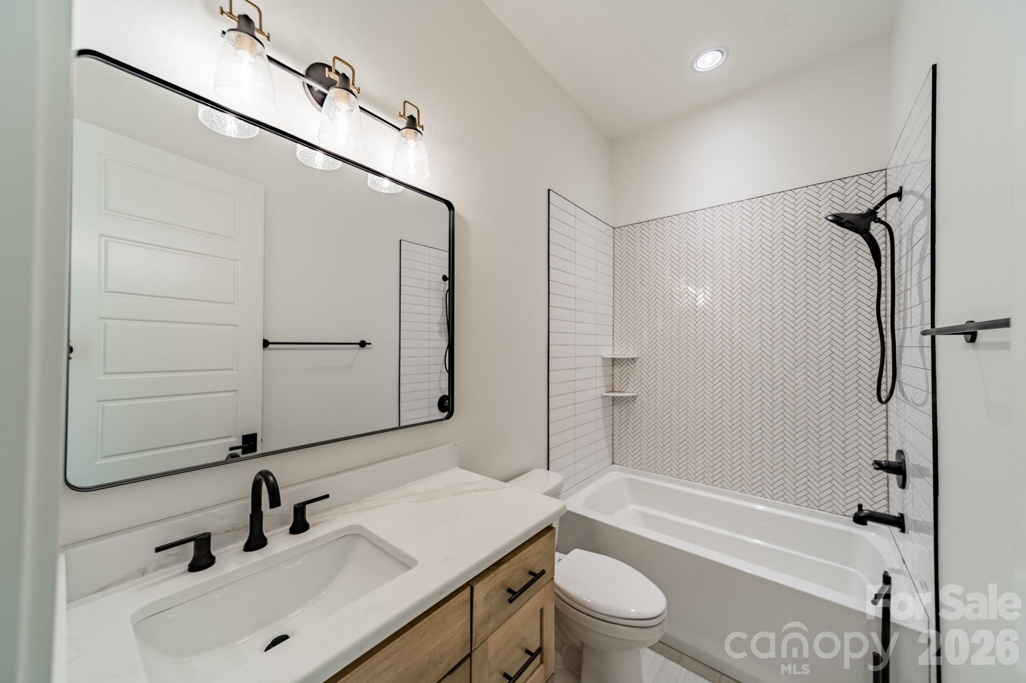 121 Juniper Road — Mooresville