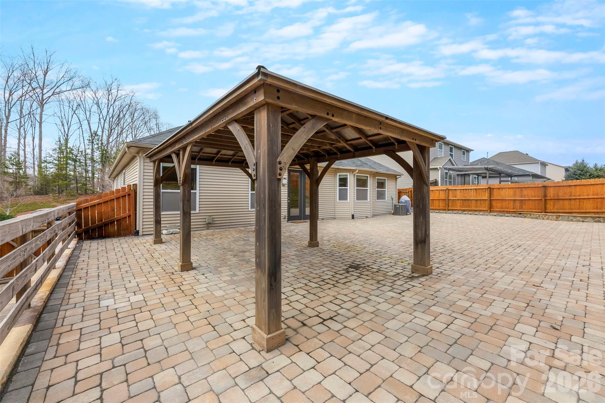 1201 Mckee Farm Lane — Belmont