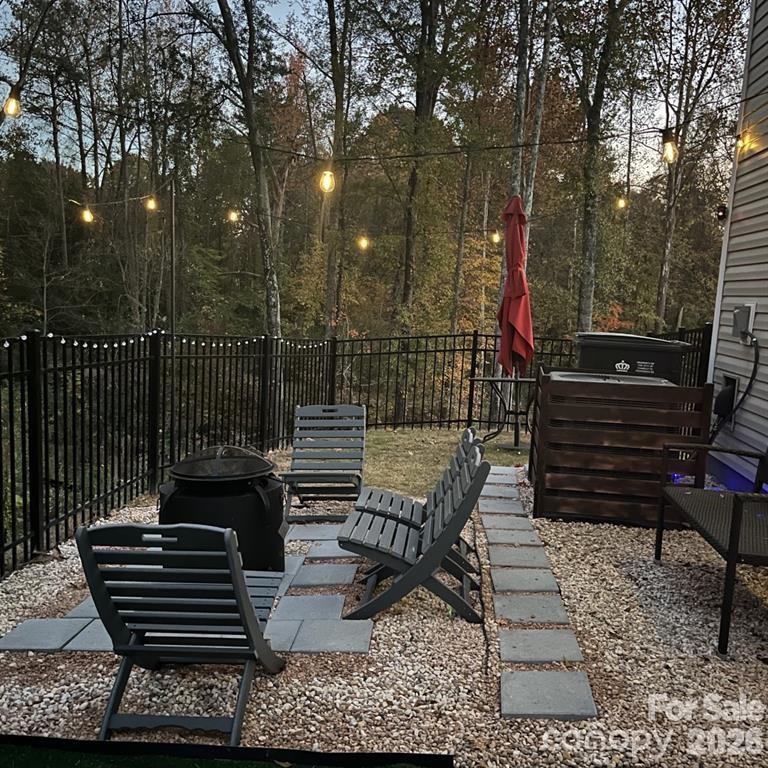 11004 Wickenden Way — Charlotte