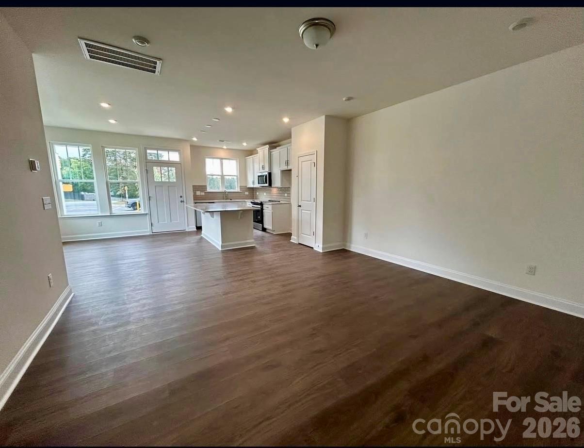 1075 South Point Road — Belmont
