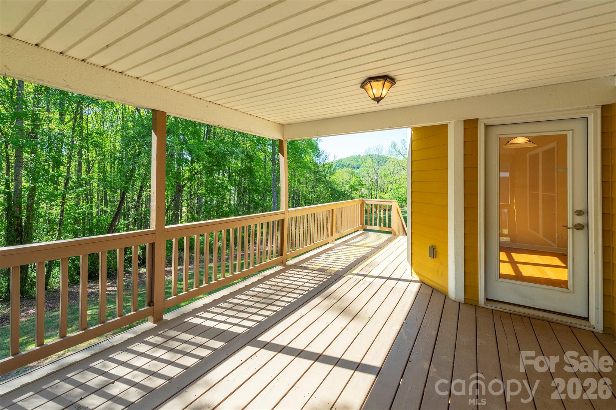 75 Noble Road — Fairview