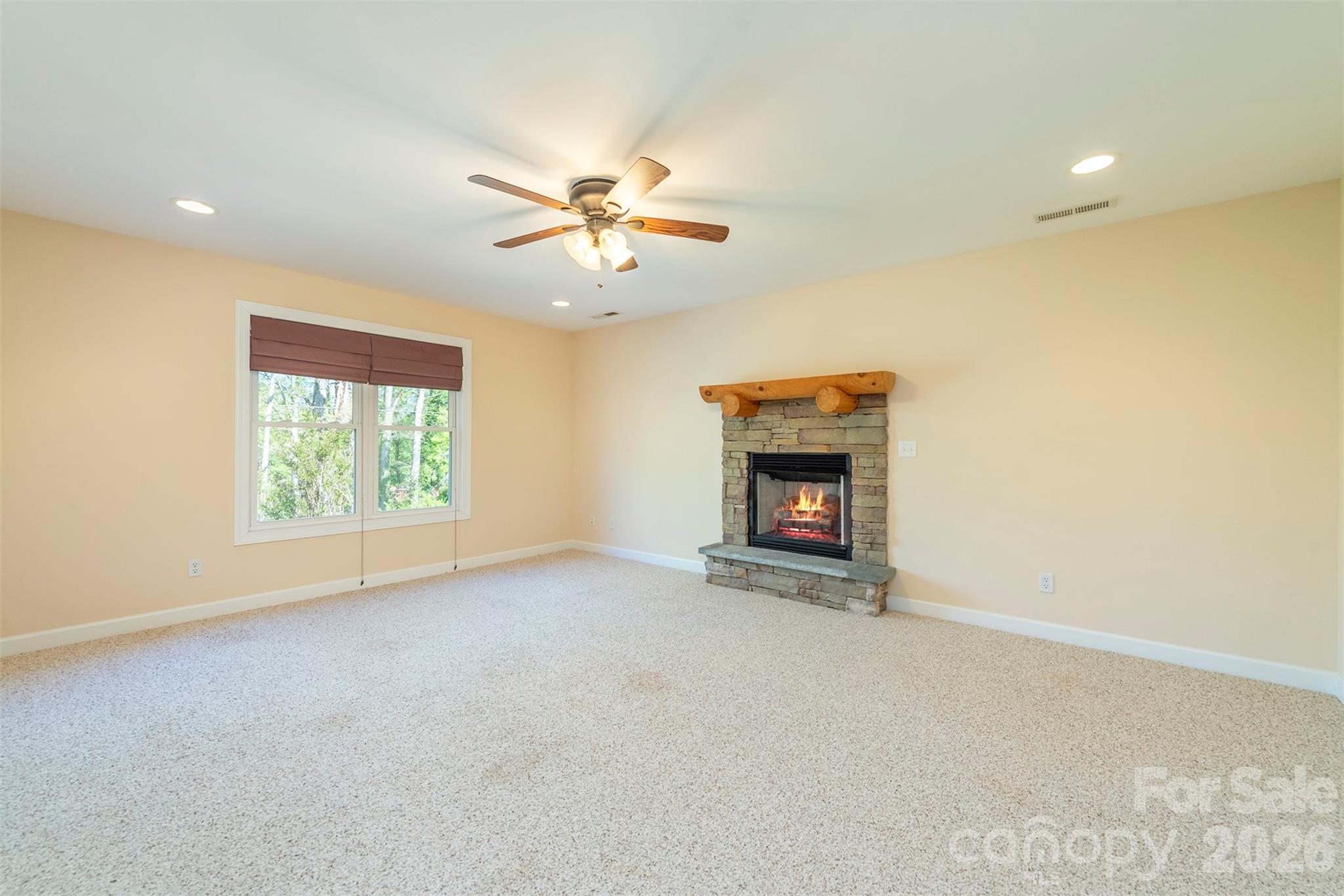 75 Noble Road — Fairview