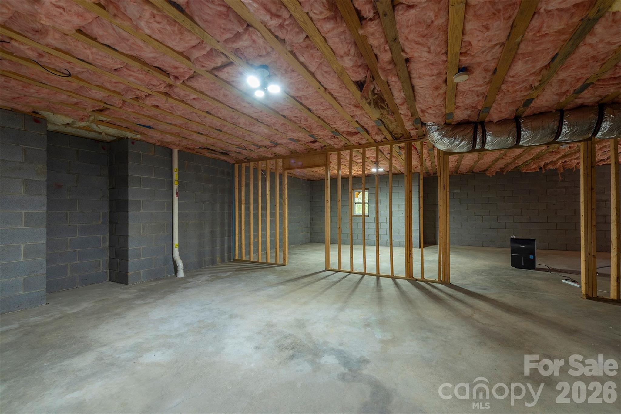 75 Noble Road — Fairview