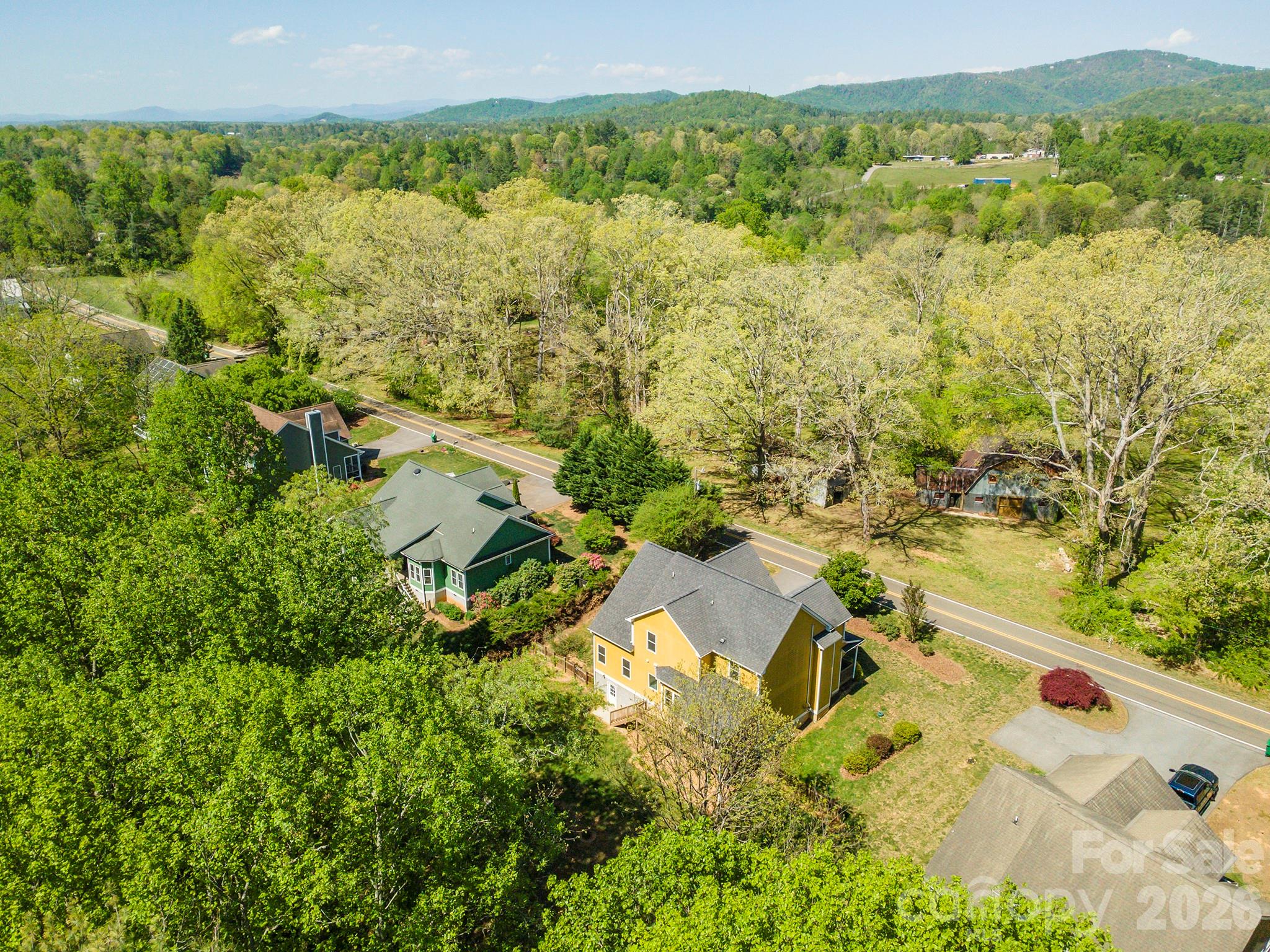 75 Noble Road — Fairview