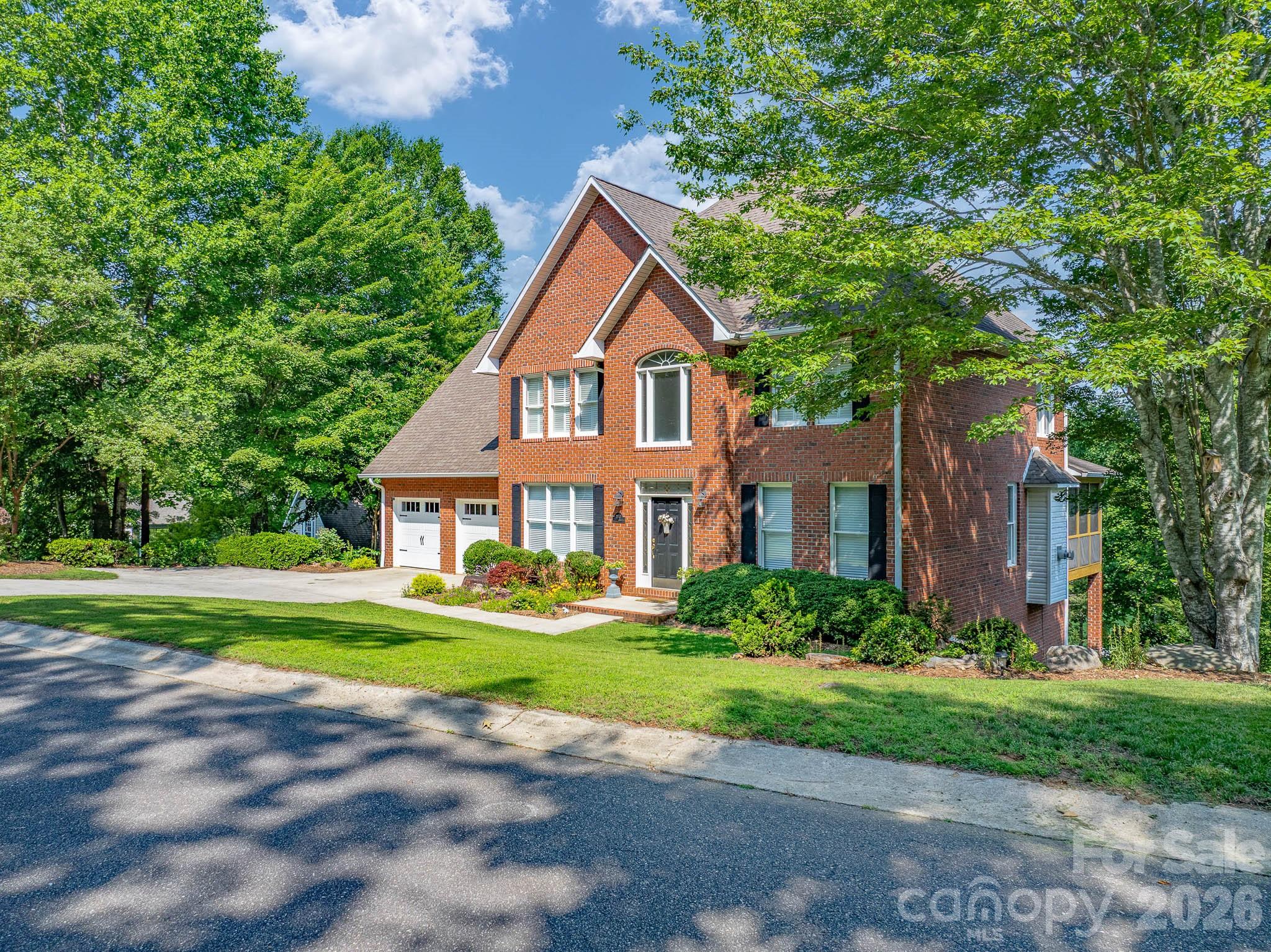 357 Lentz Landing Lane — Nebo