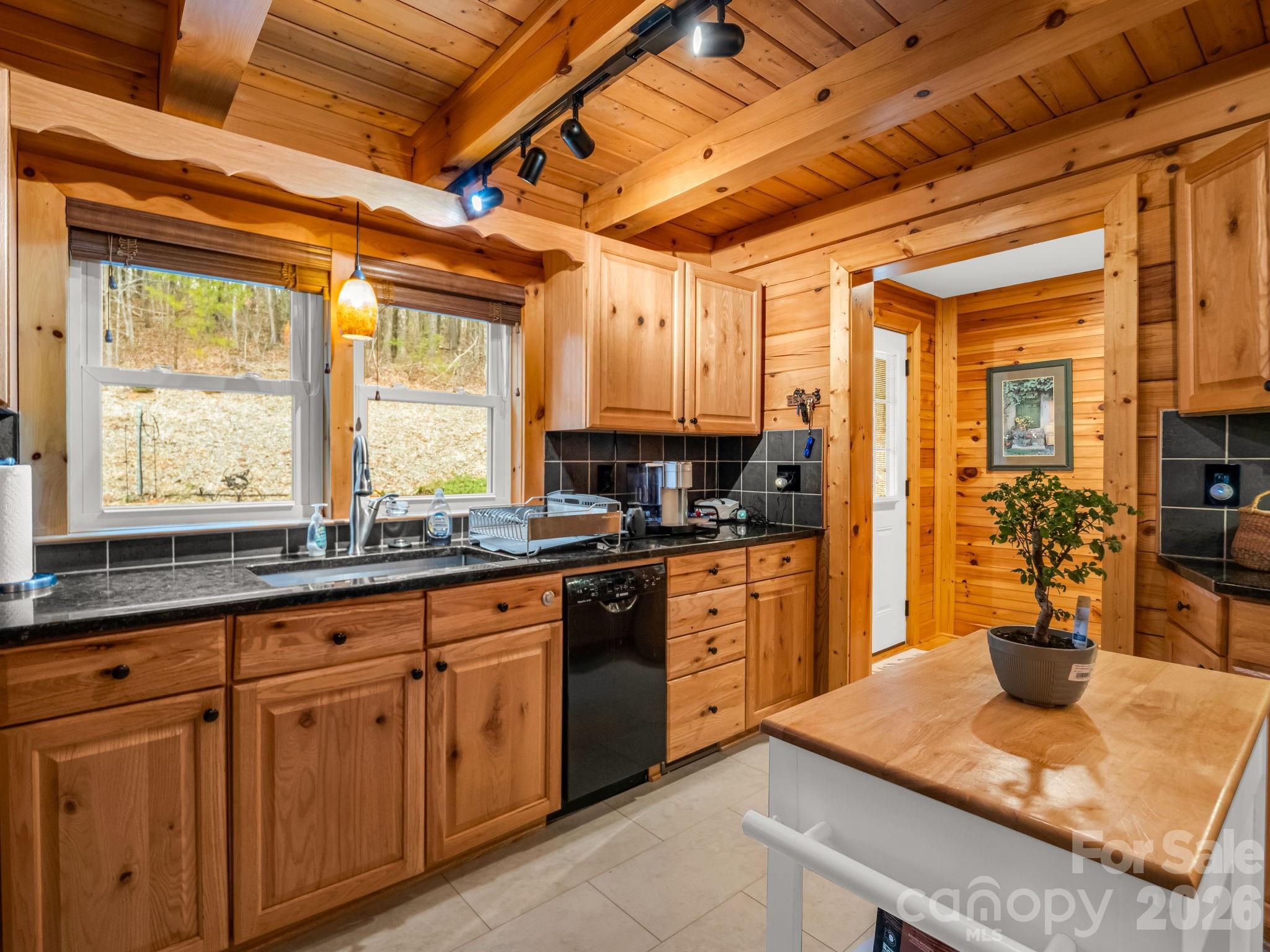 190 Observation Ridge — Rutherfordton