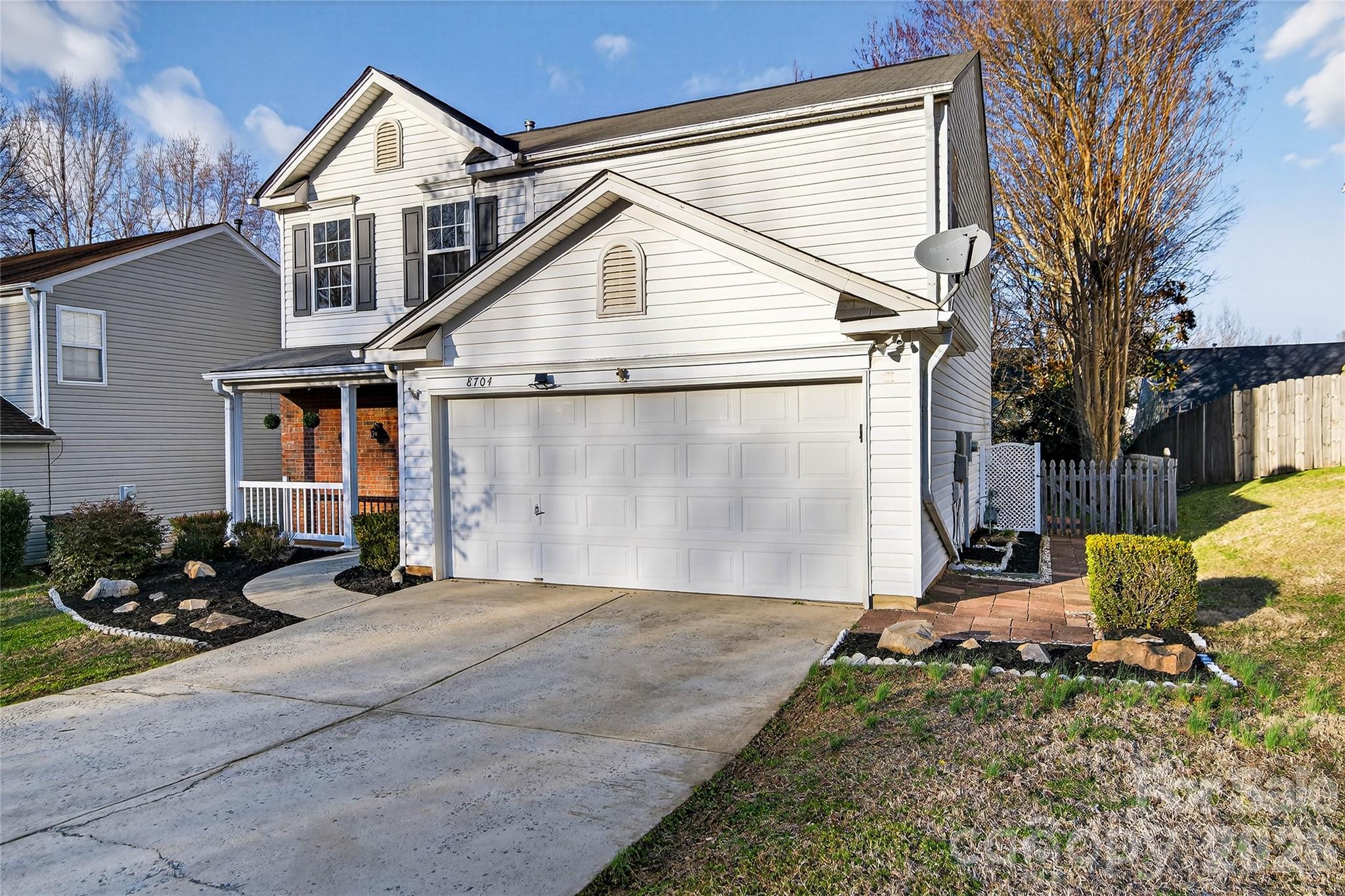 8704 Laurel Run Drive — Charlotte