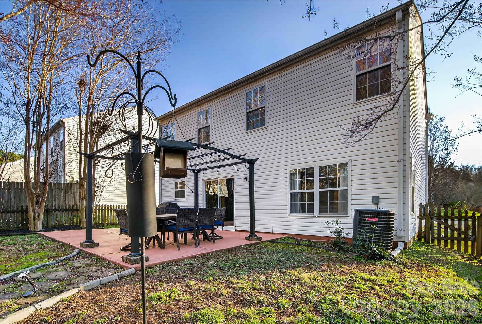 8704 Laurel Run Drive — Charlotte