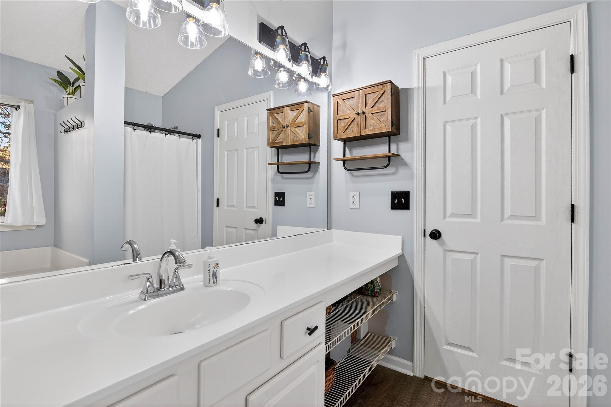 8704 Laurel Run Drive — Charlotte