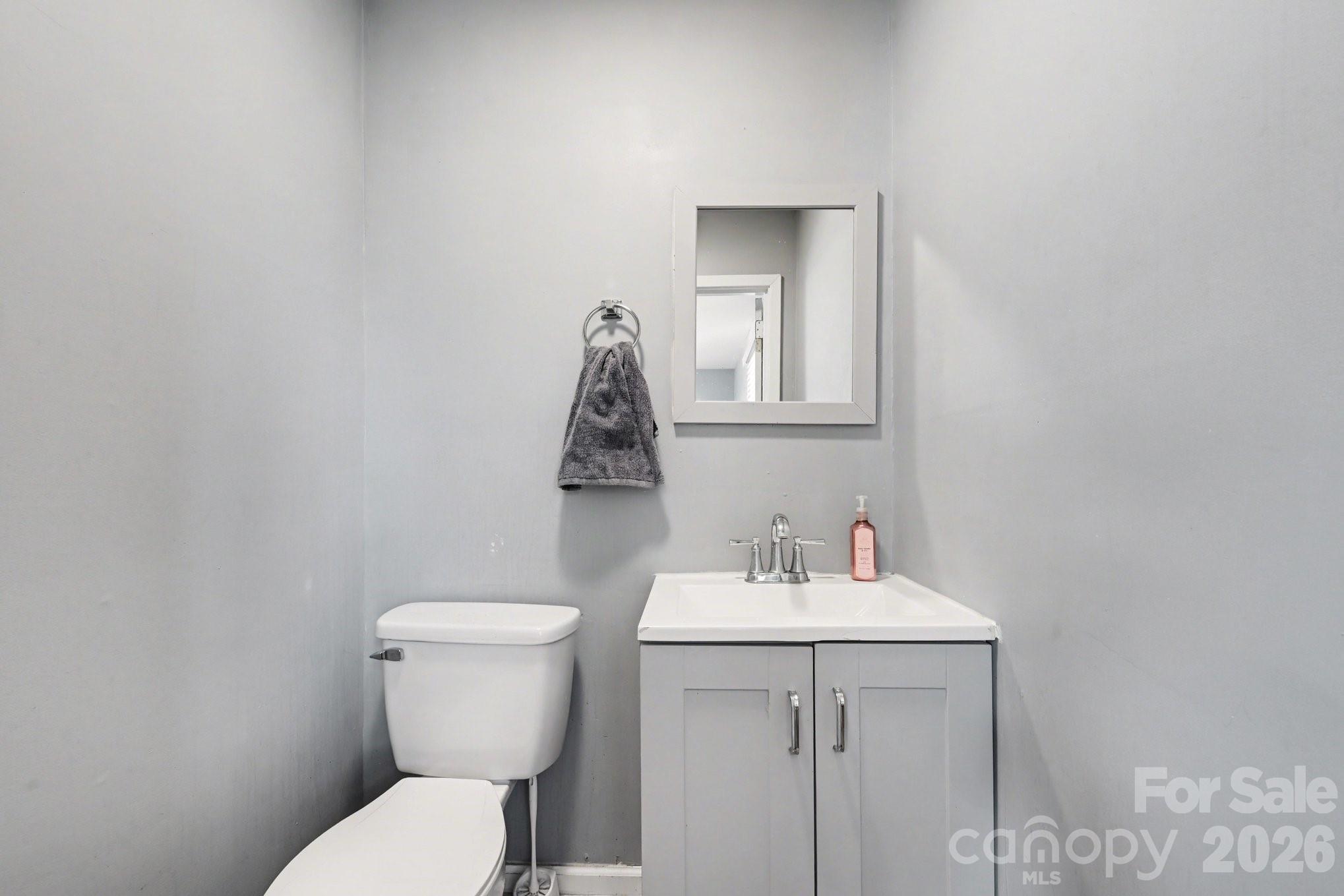 537 Kentbrook Drive — Charlotte