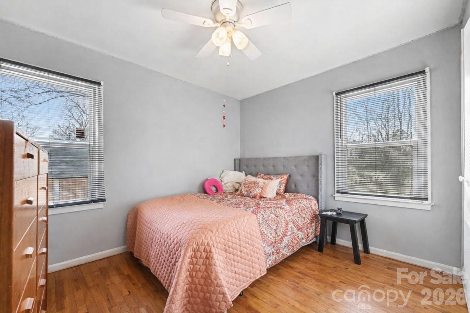 537 Kentbrook Drive — Charlotte