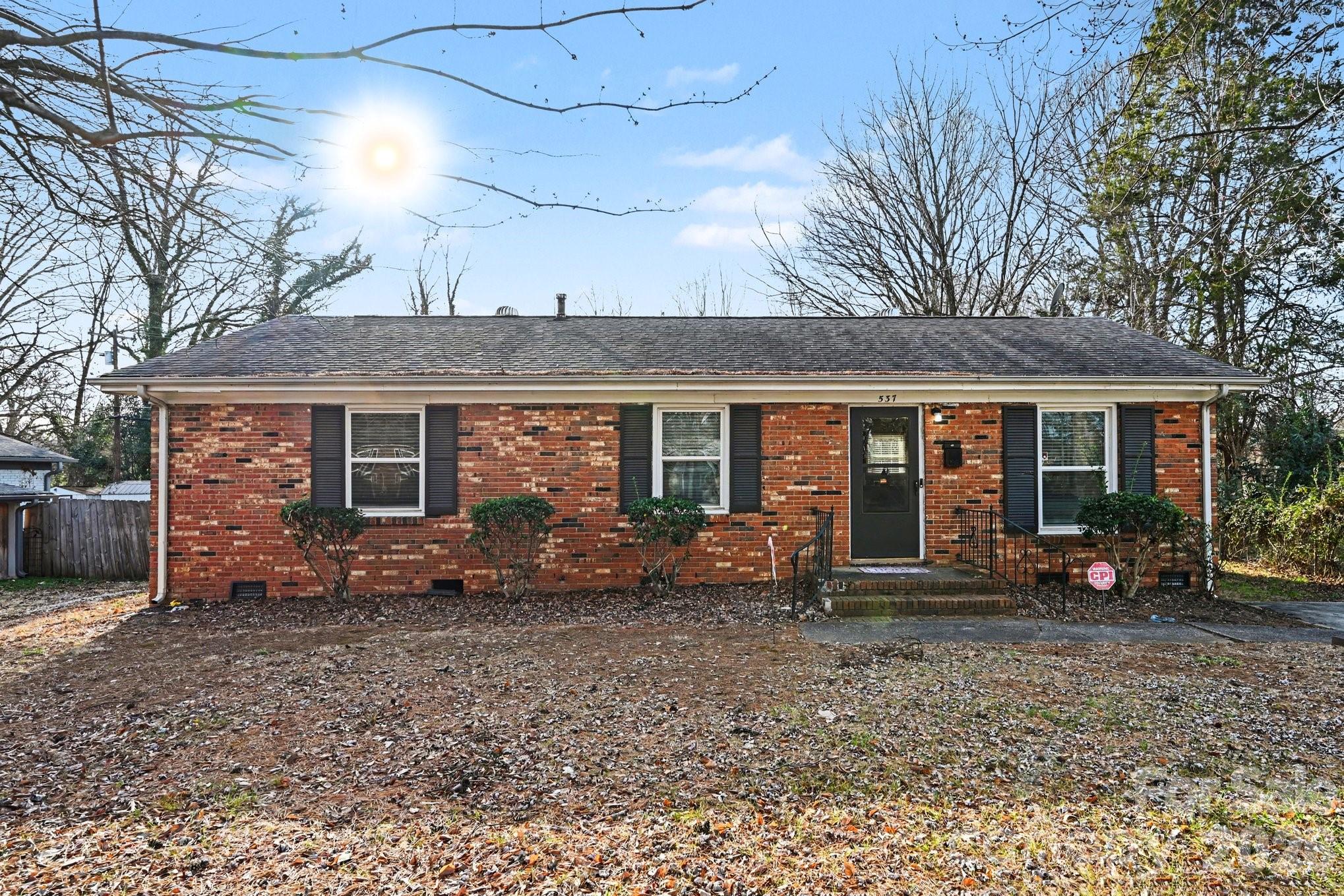 537 Kentbrook Drive — Charlotte