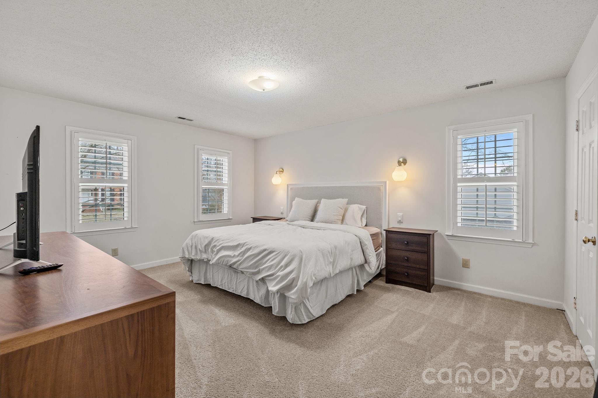 7620 Covey Chase Drive — Charlotte