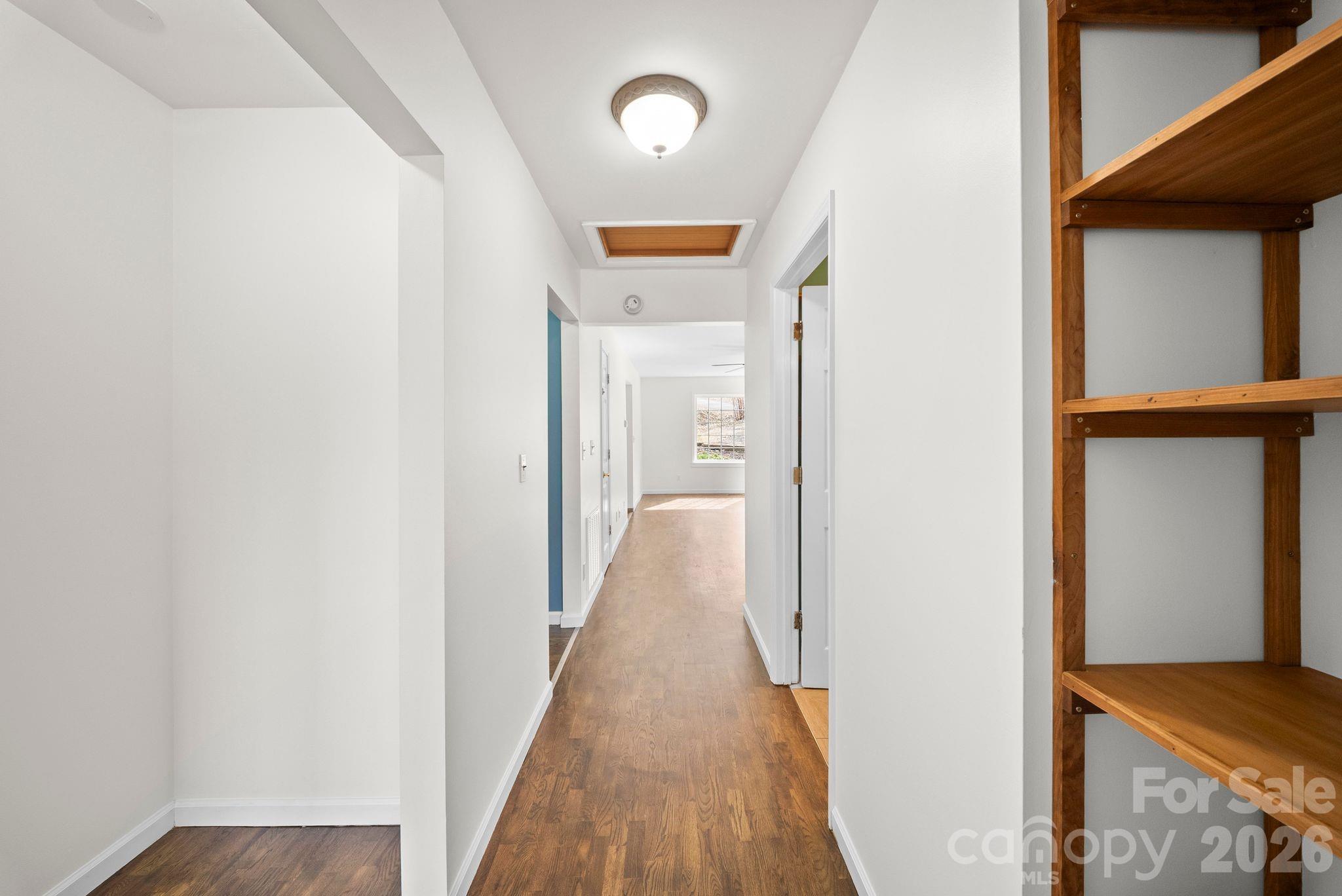 20 Mcdaris Road — Weaverville