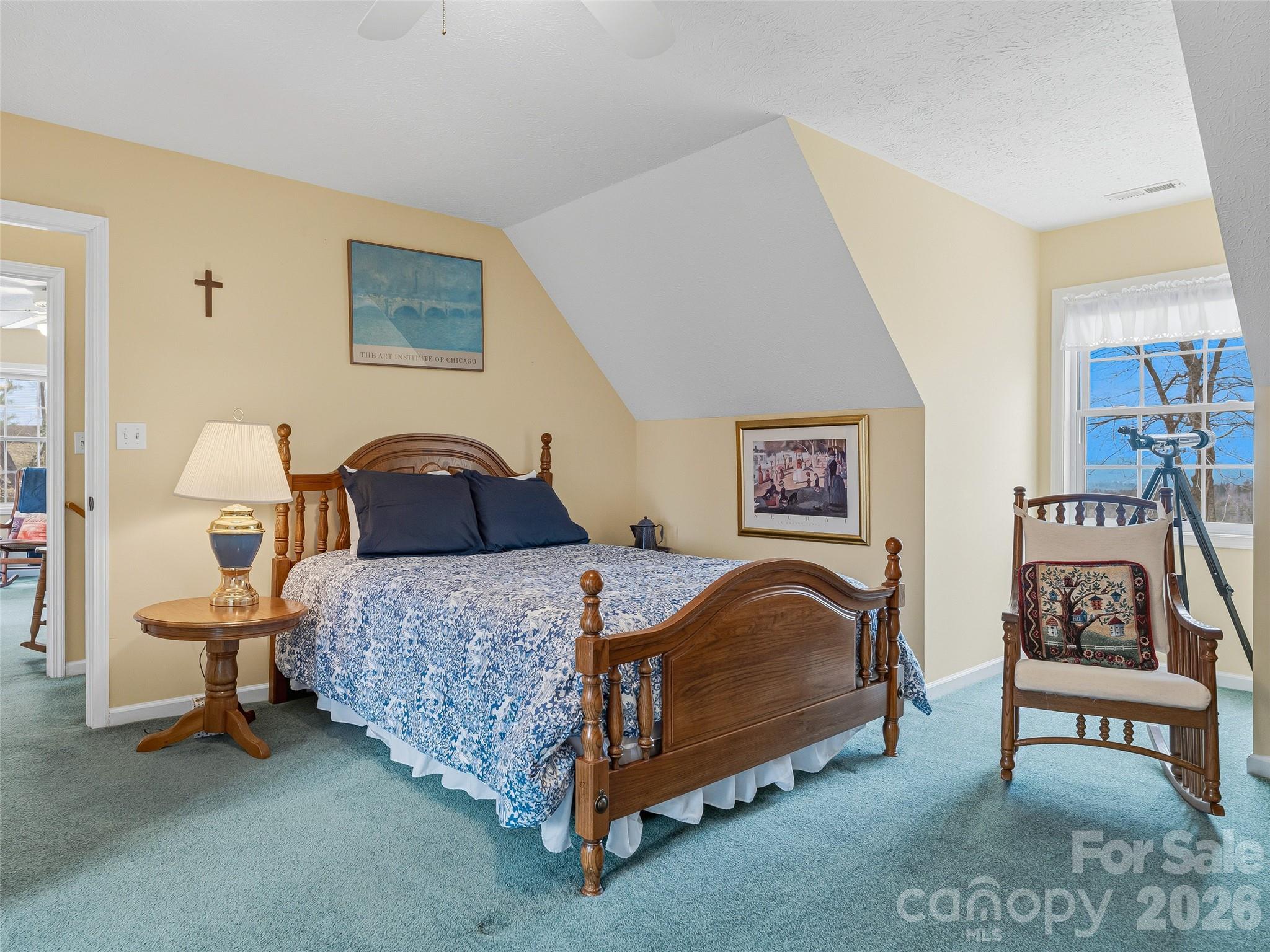24 Abbey Lane — Hendersonville