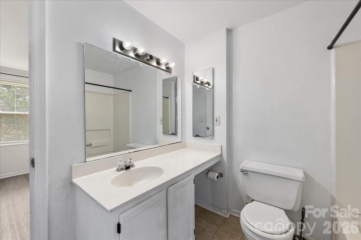237 Water Oak Drive — Pineville