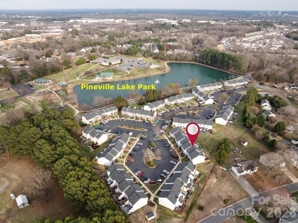237 Water Oak Drive — Pineville