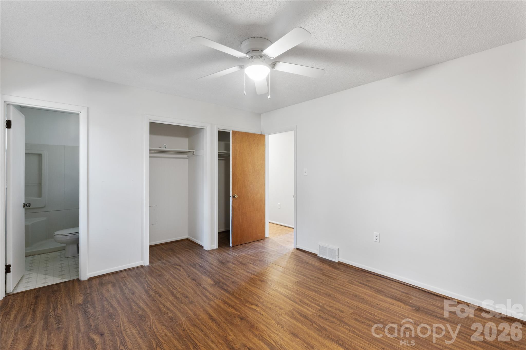 335 Yachtsman Drive — Salisbury