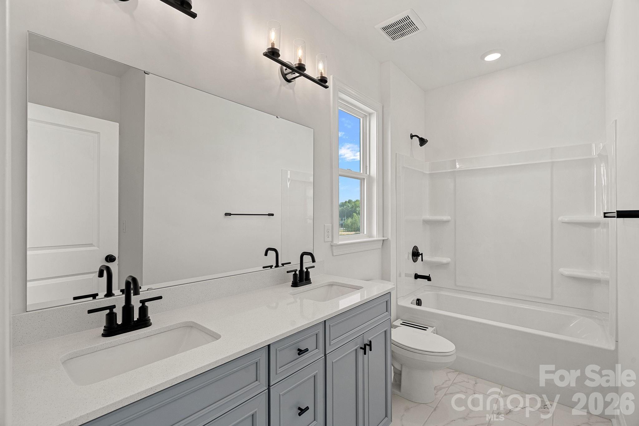 8604 Bridgegate Drive — Huntersville