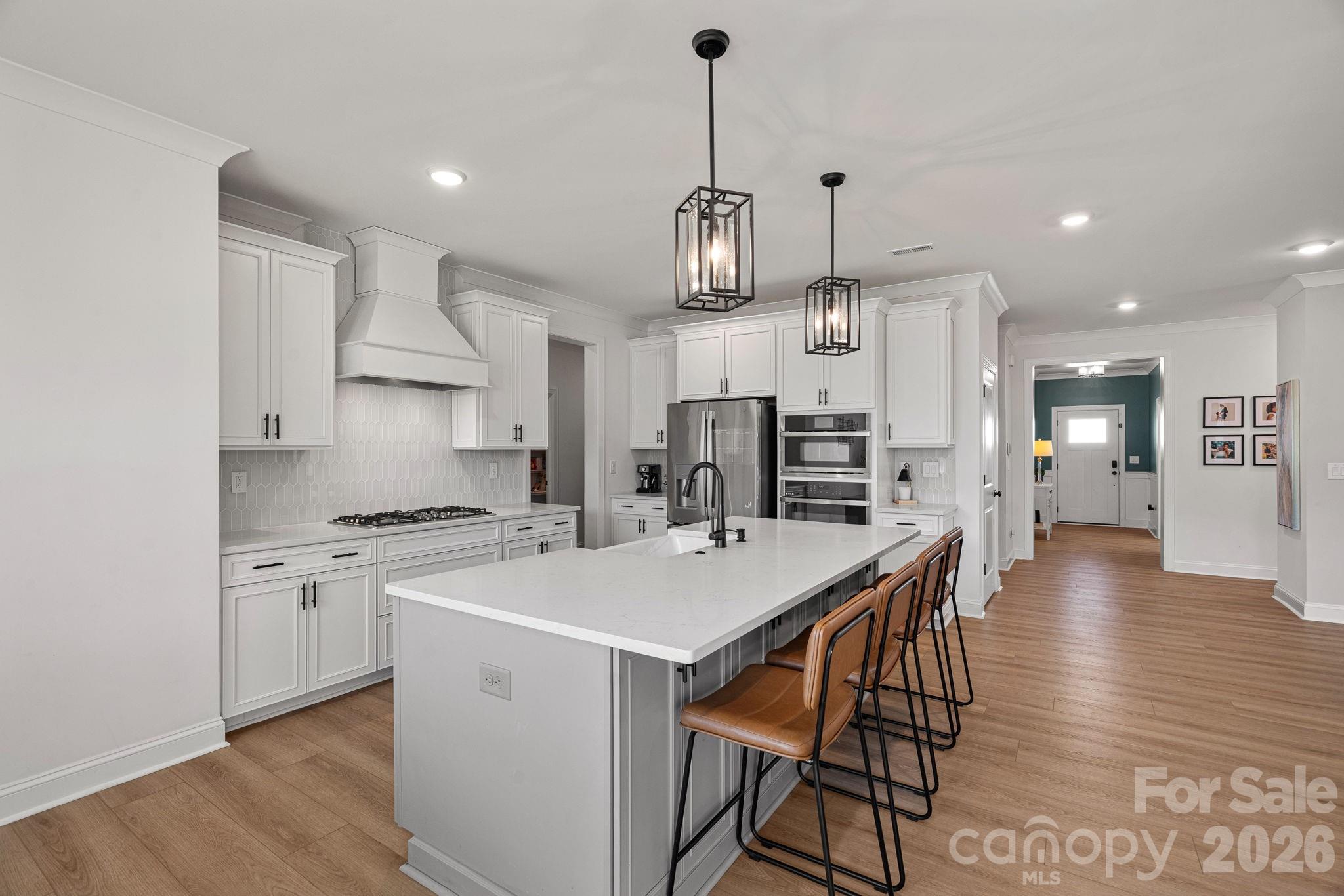 8604 Bridgegate Drive — Huntersville