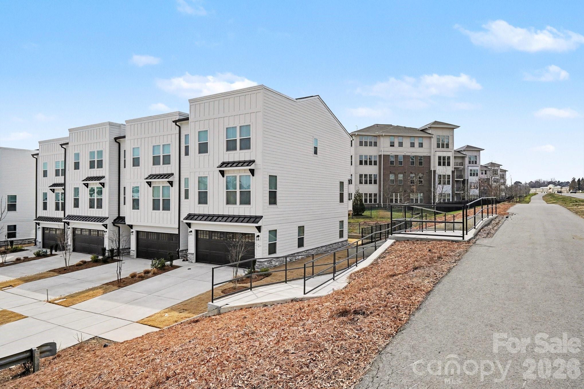 9245 DELANCEY Lane NW — Concord