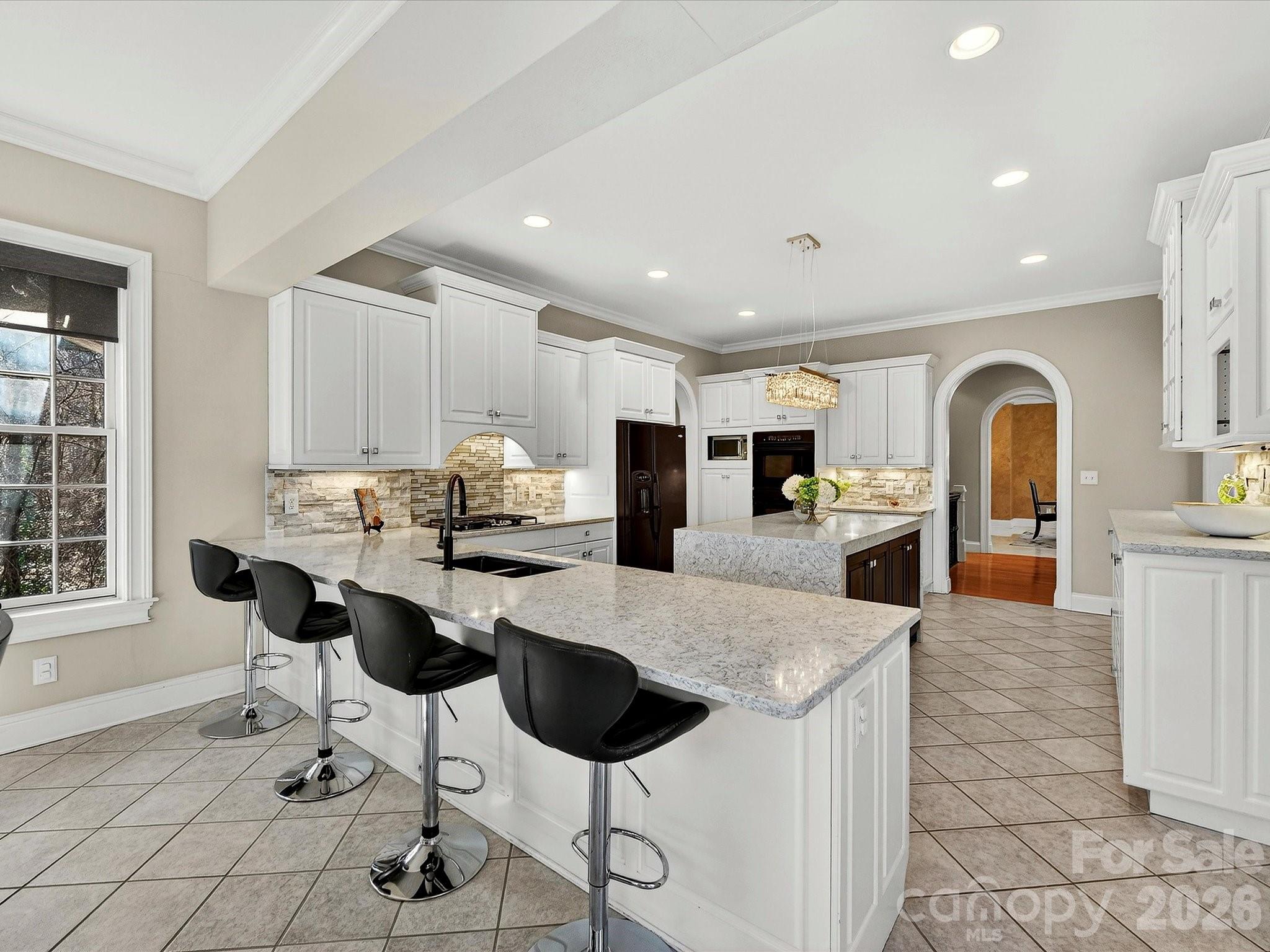 1779 8th Street Drive NW — Hickory