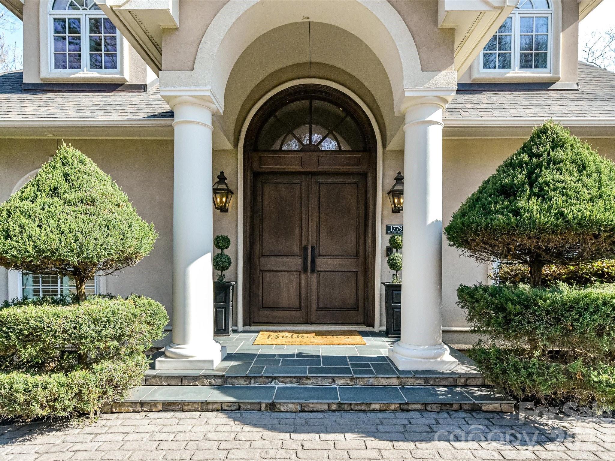 1779 8th Street Drive NW — Hickory