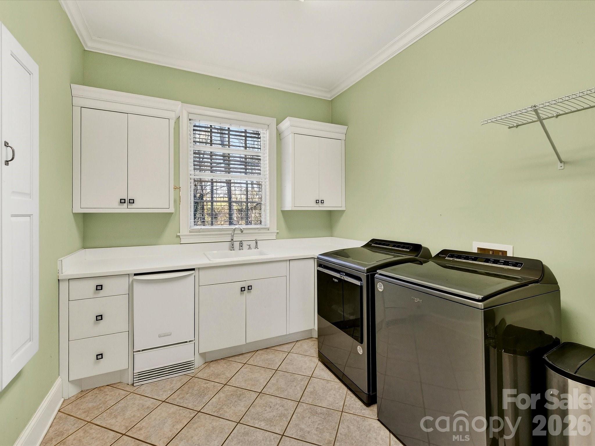 1779 8th Street Drive NW — Hickory