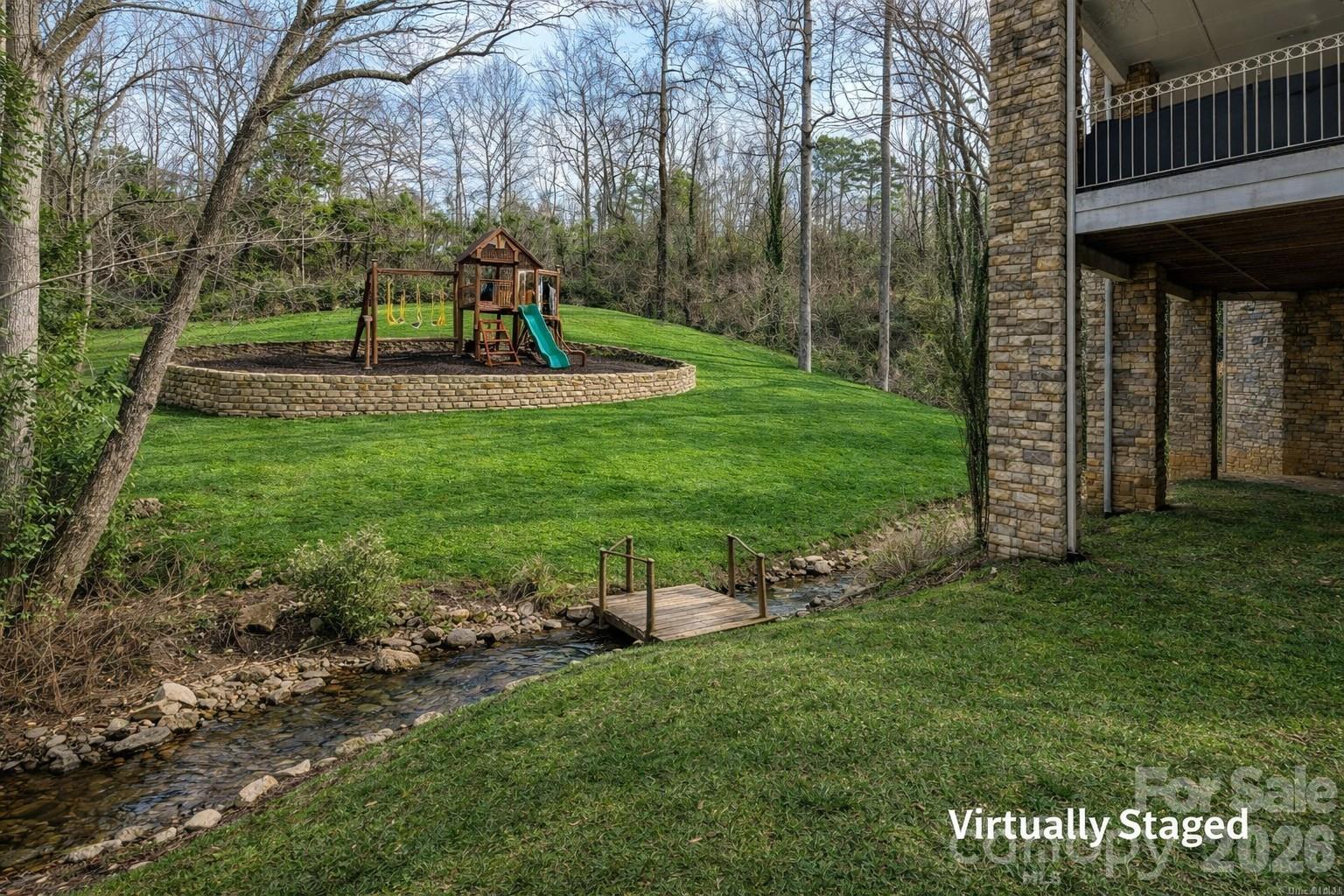 1779 8th Street Drive NW — Hickory