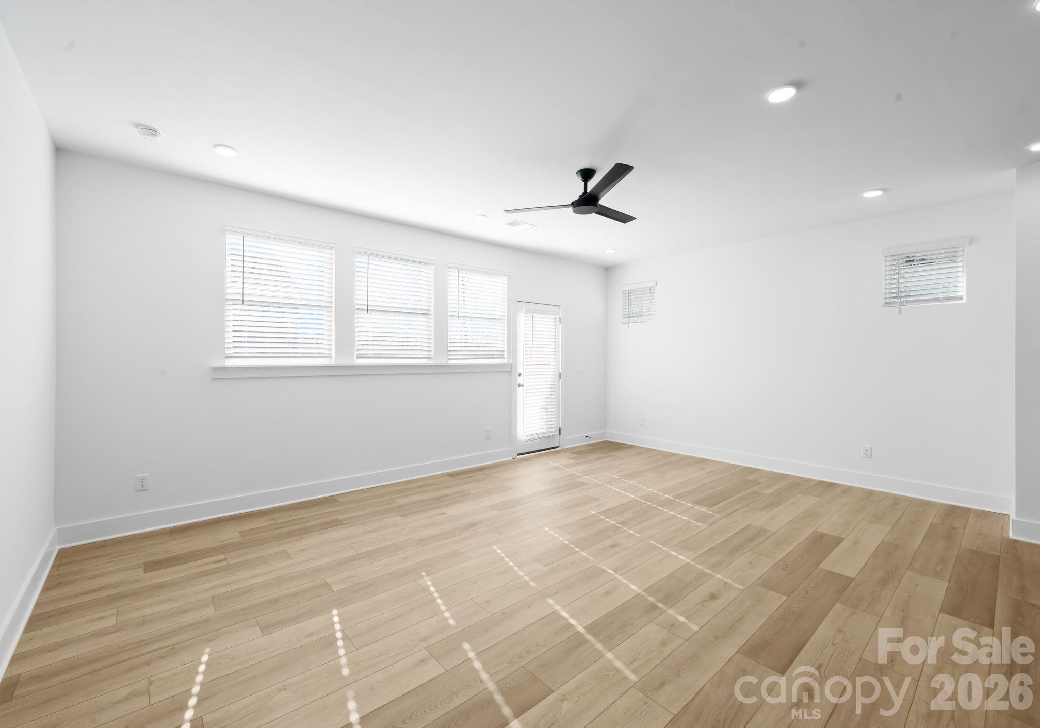 4051 Bass River Parkway — Charlotte