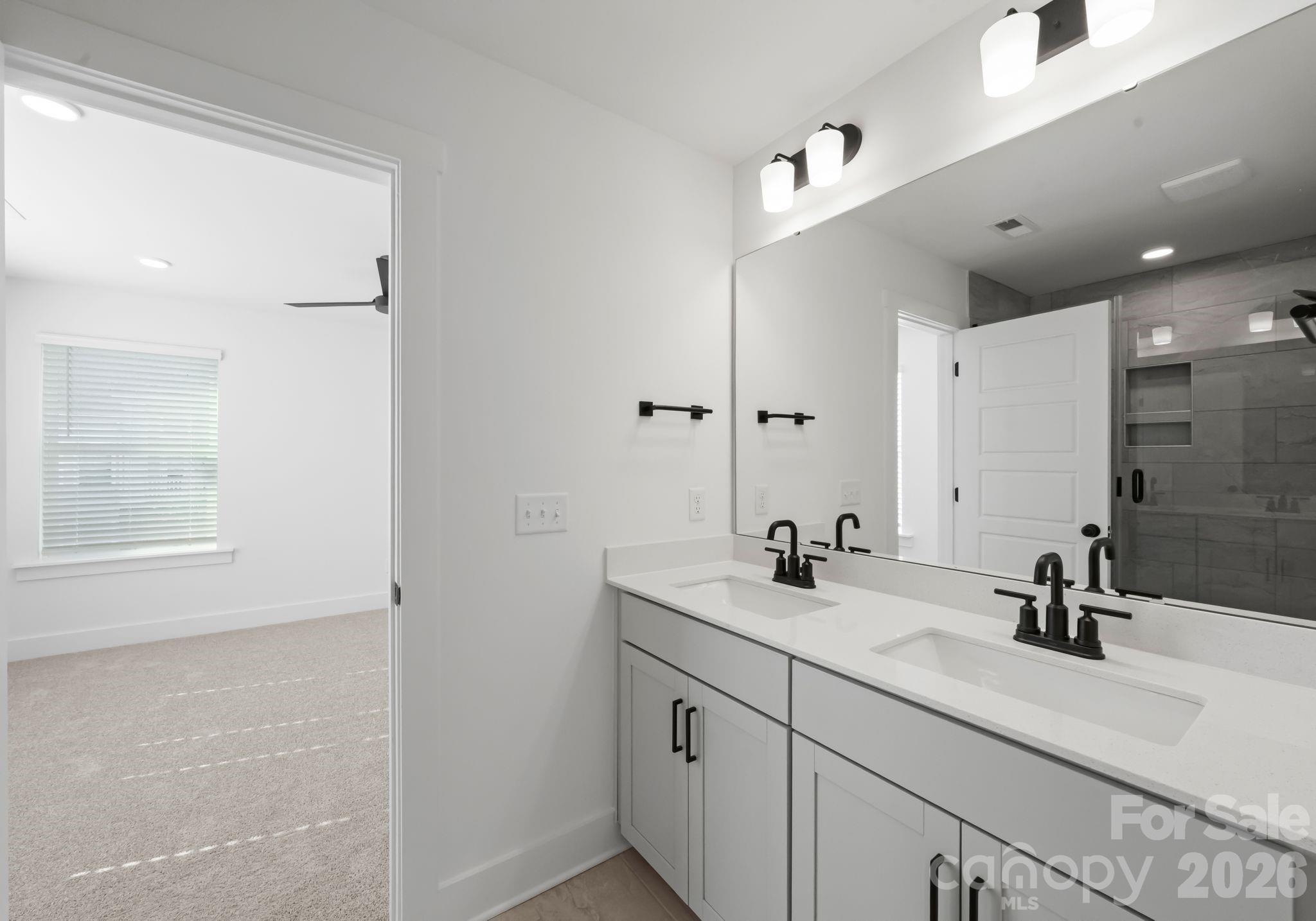 4051 Bass River Parkway — Charlotte