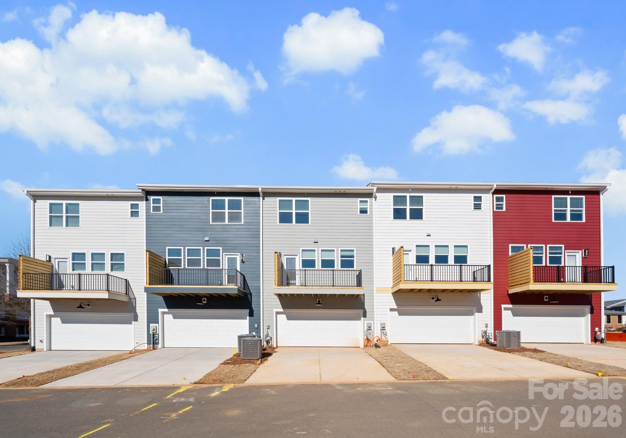 4051 Bass River Parkway — Charlotte