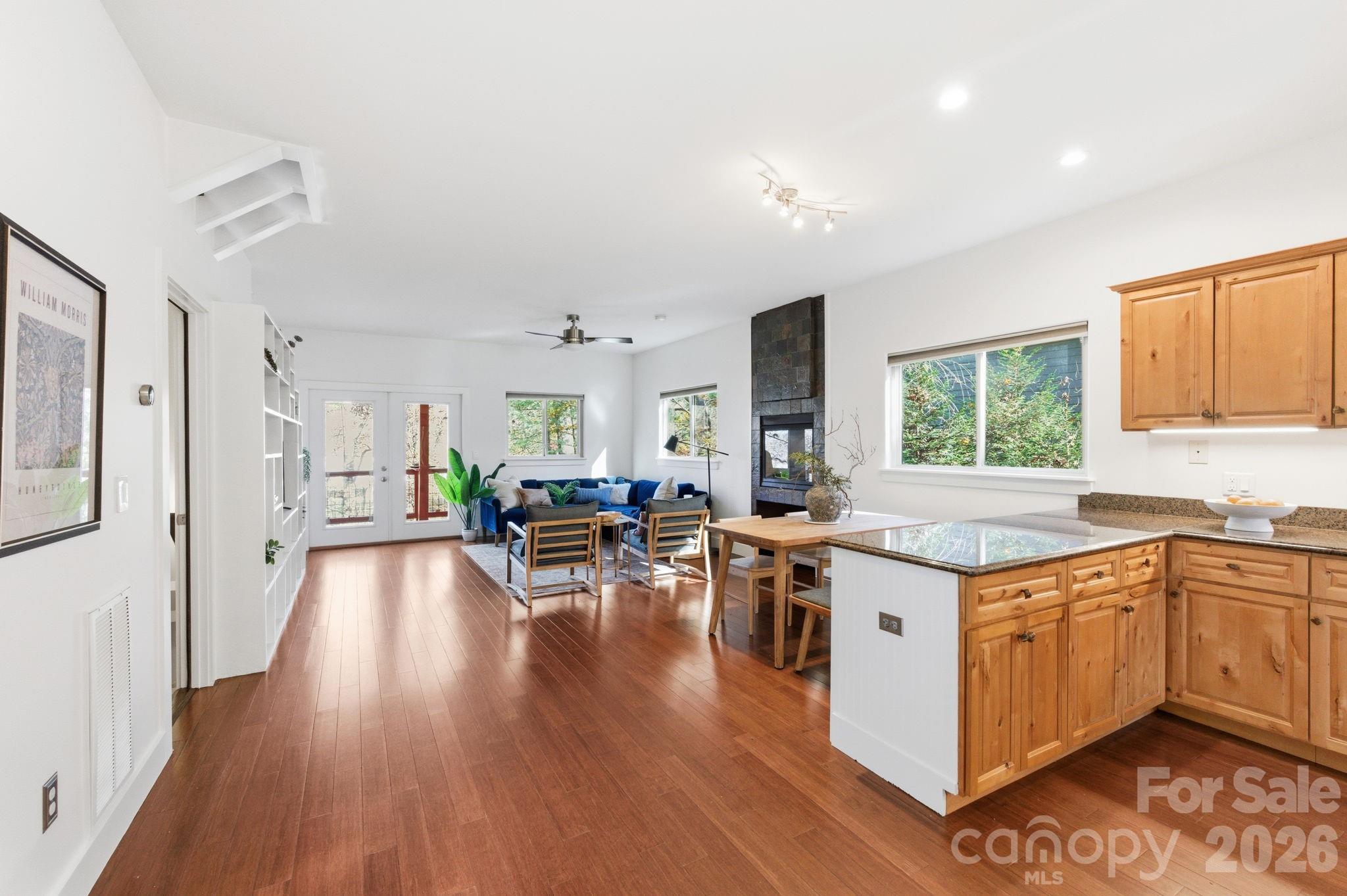59 Morningside Drive — Asheville
