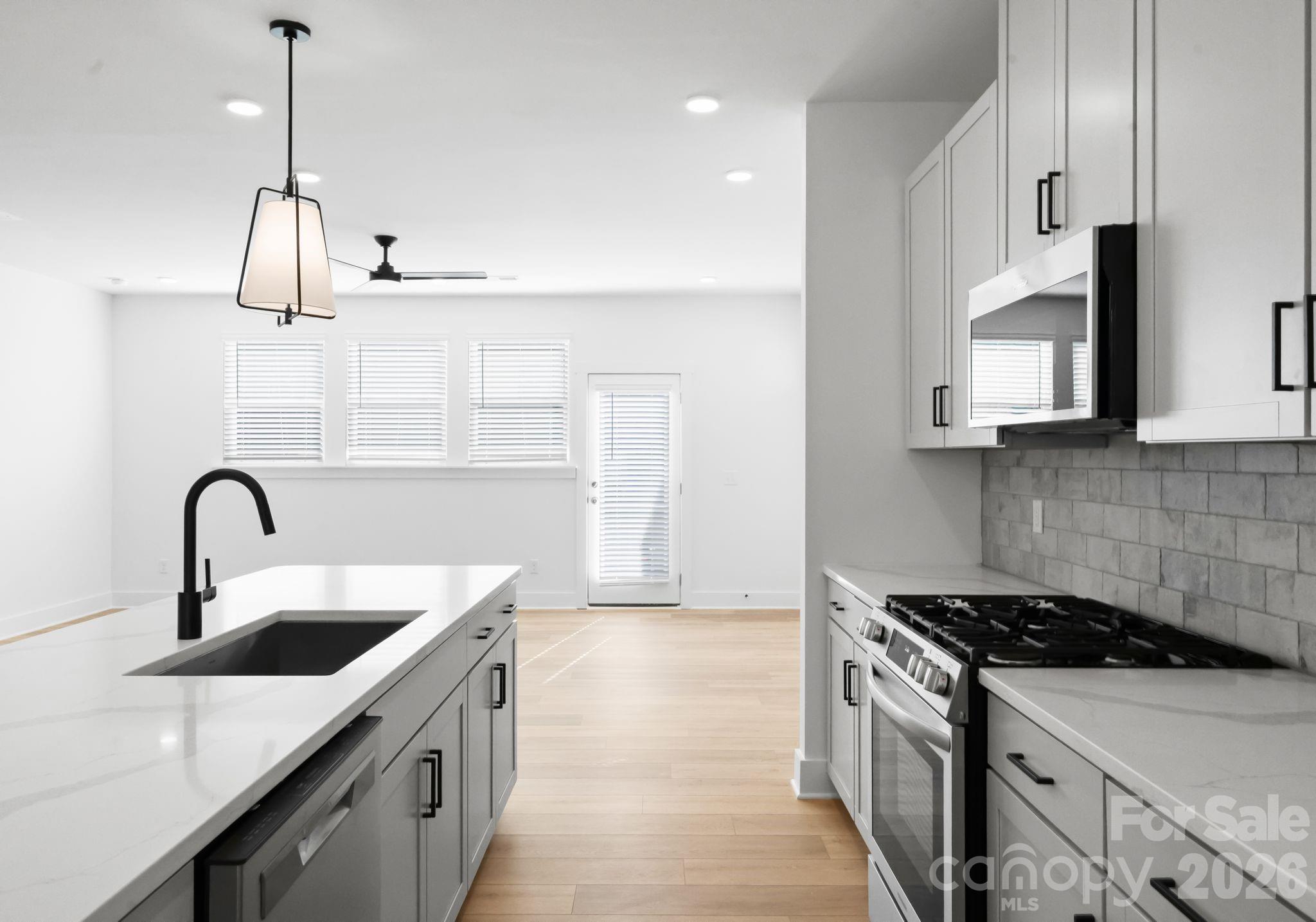 4043 Bass River Parkway — Charlotte
