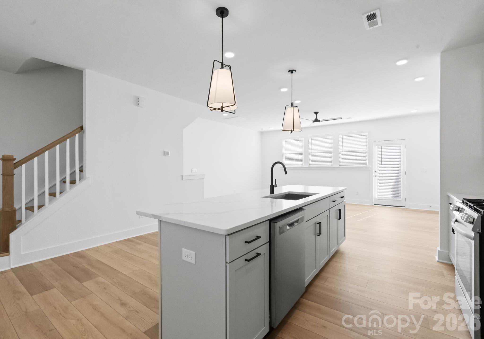 4043 Bass River Parkway — Charlotte