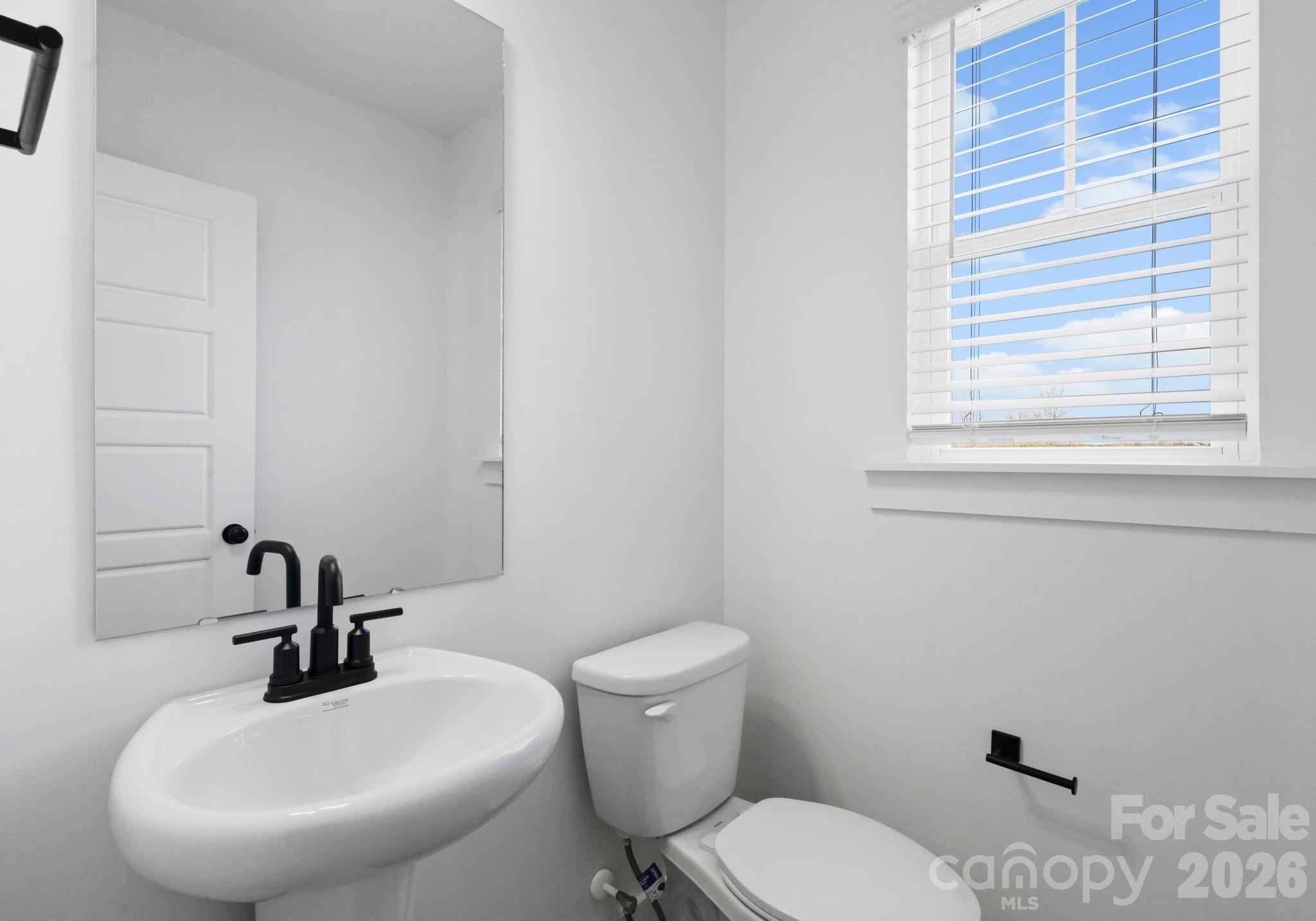 4043 Bass River Parkway — Charlotte