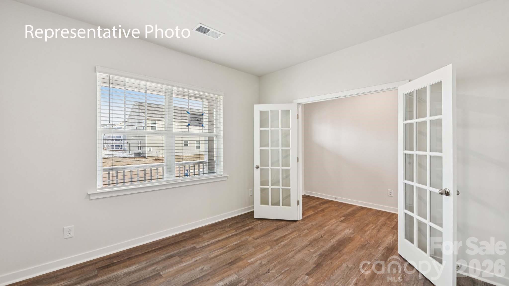 5616 Pamplona Way — Charlotte