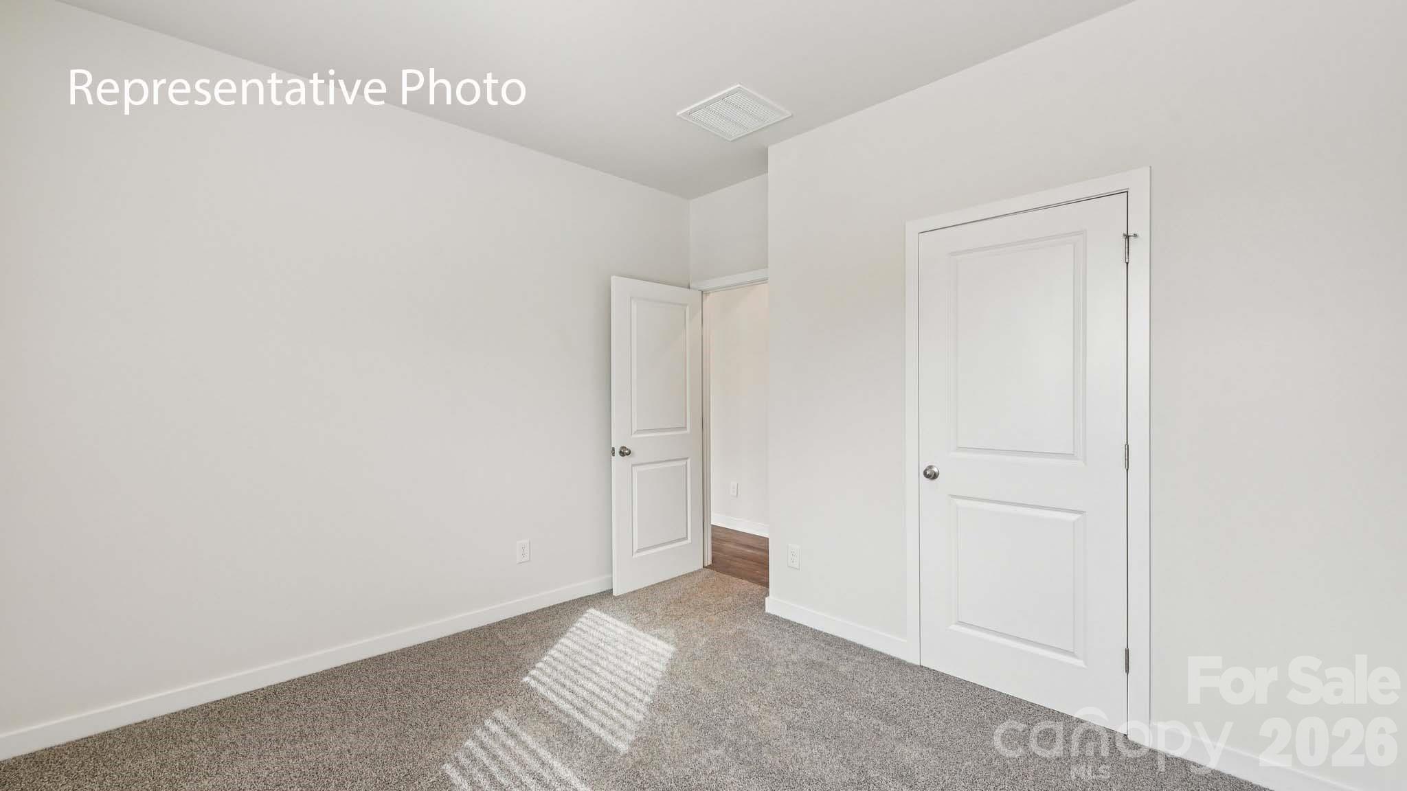 5616 Pamplona Way — Charlotte
