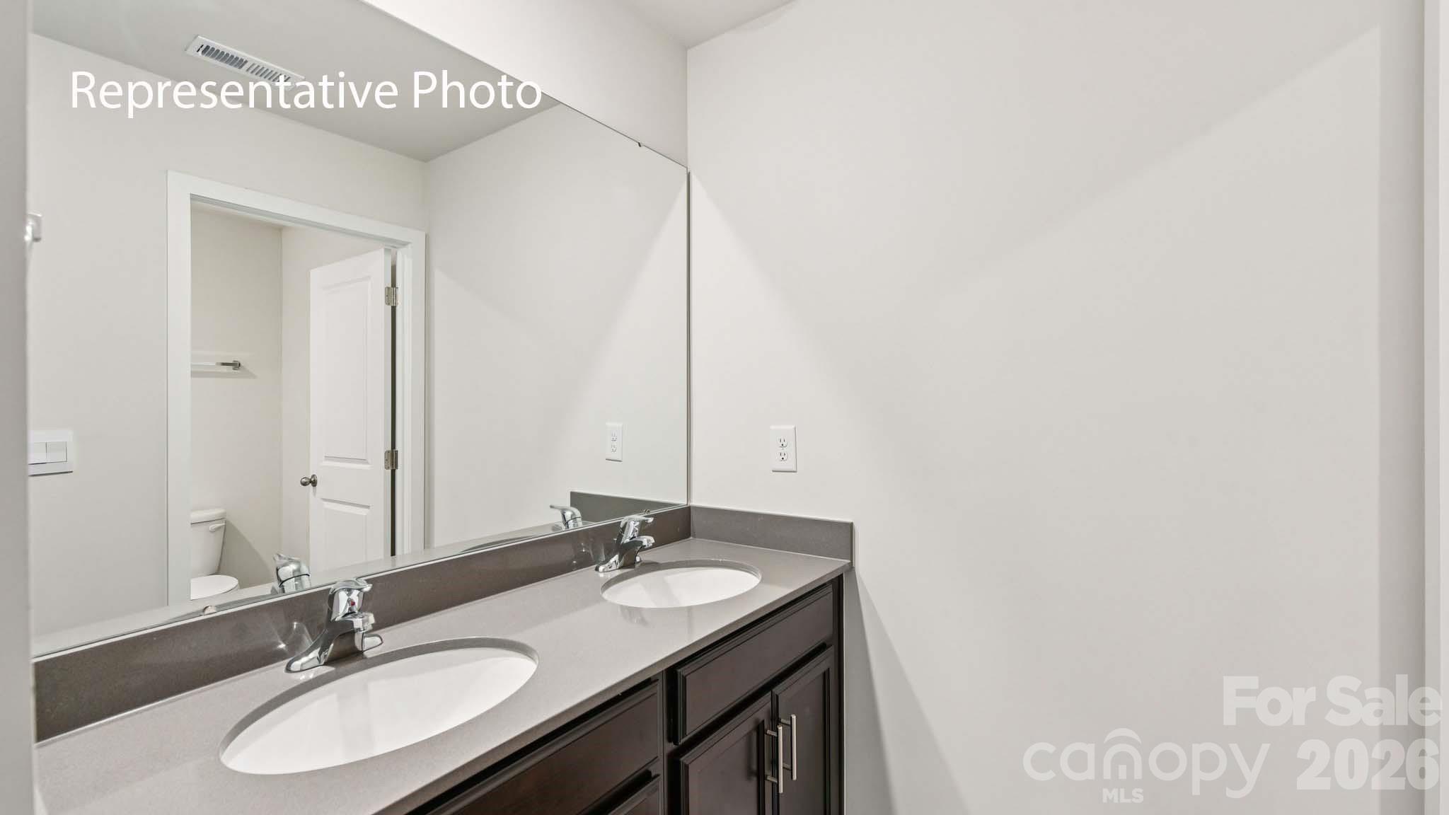5616 Pamplona Way — Charlotte
